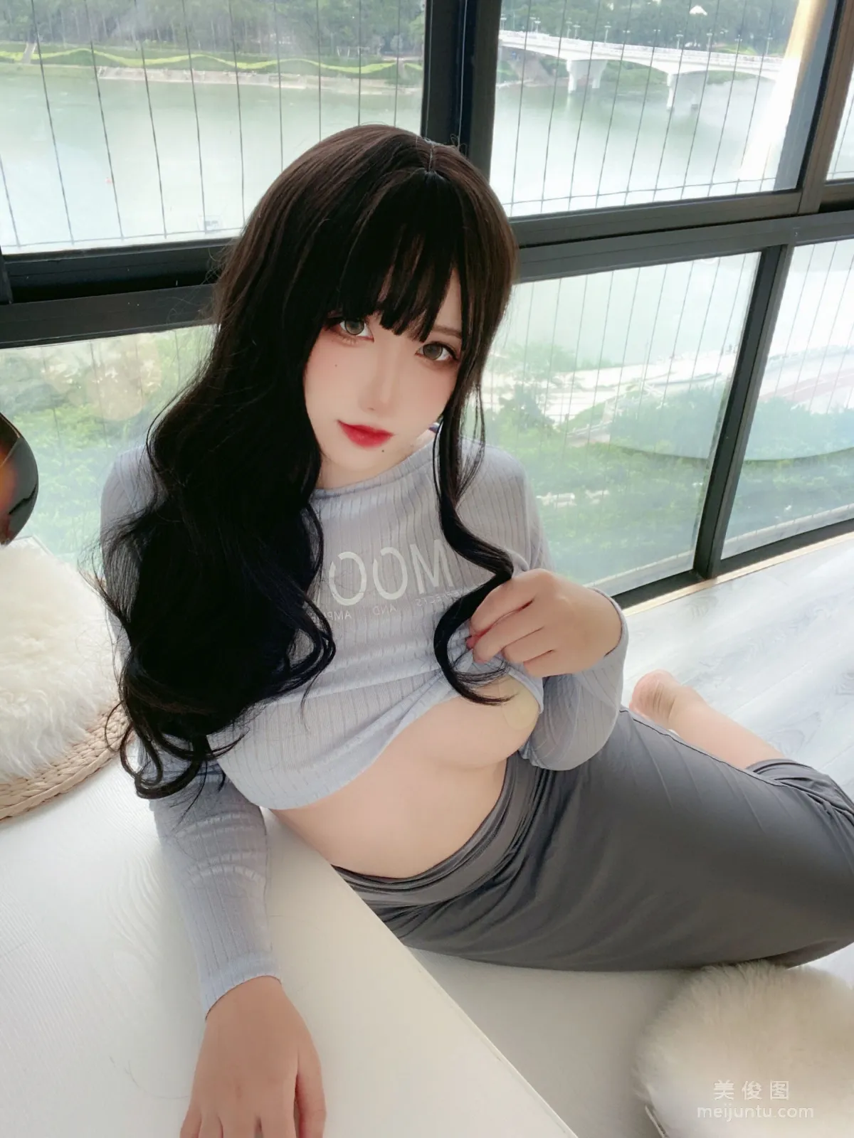 Jiuqu Jean: Web Idols photo 12
