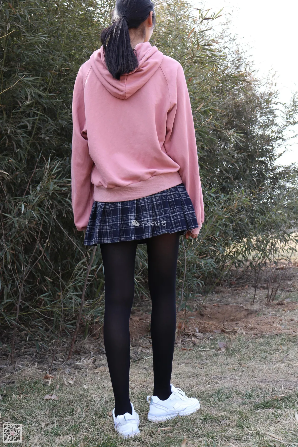[丝意SIEE] No.061 楠楠 《中厚黑丝》 写真集49