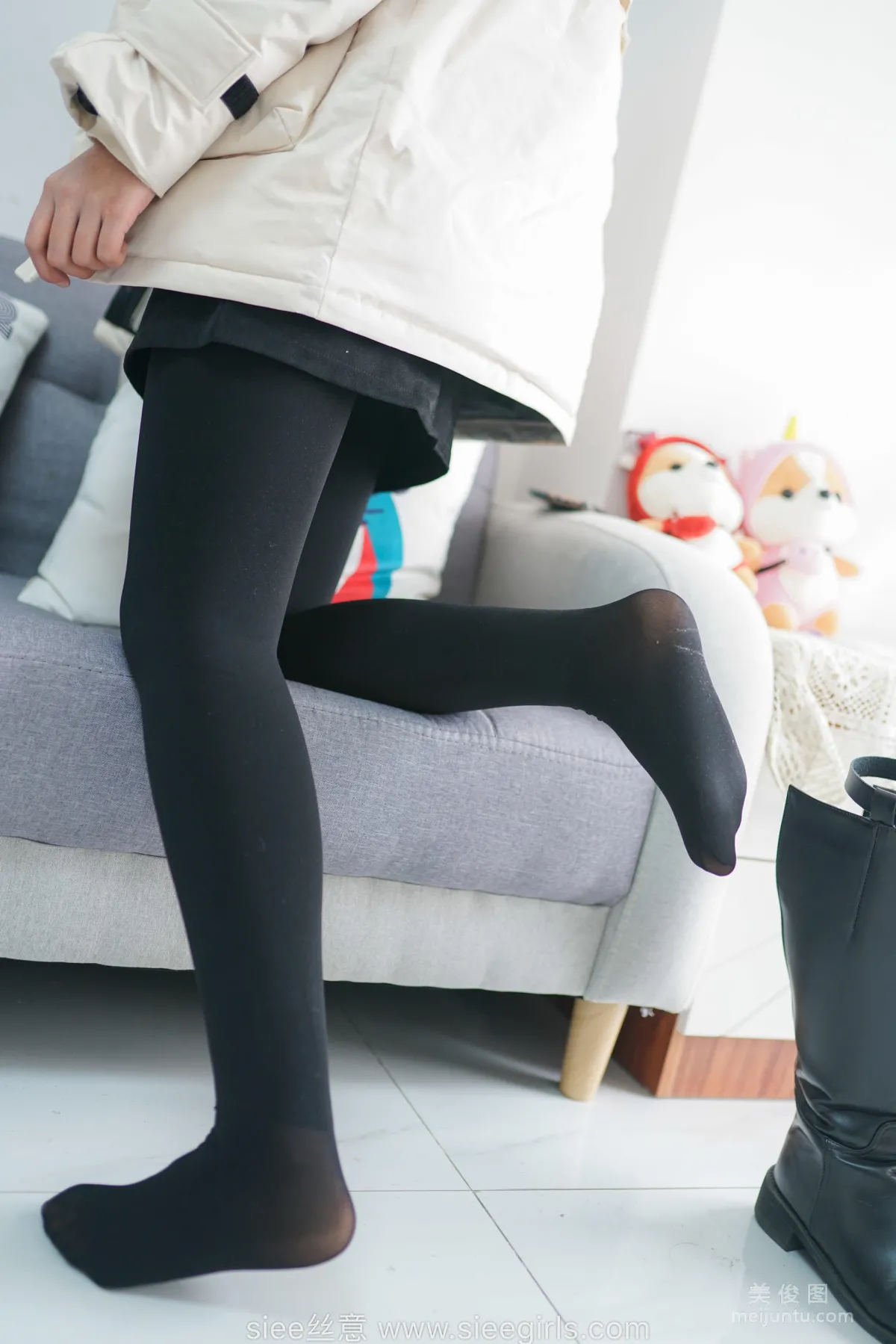[丝意SIEE] No.436 楠楠 《越爱你，越低到尘埃里》 写真集74