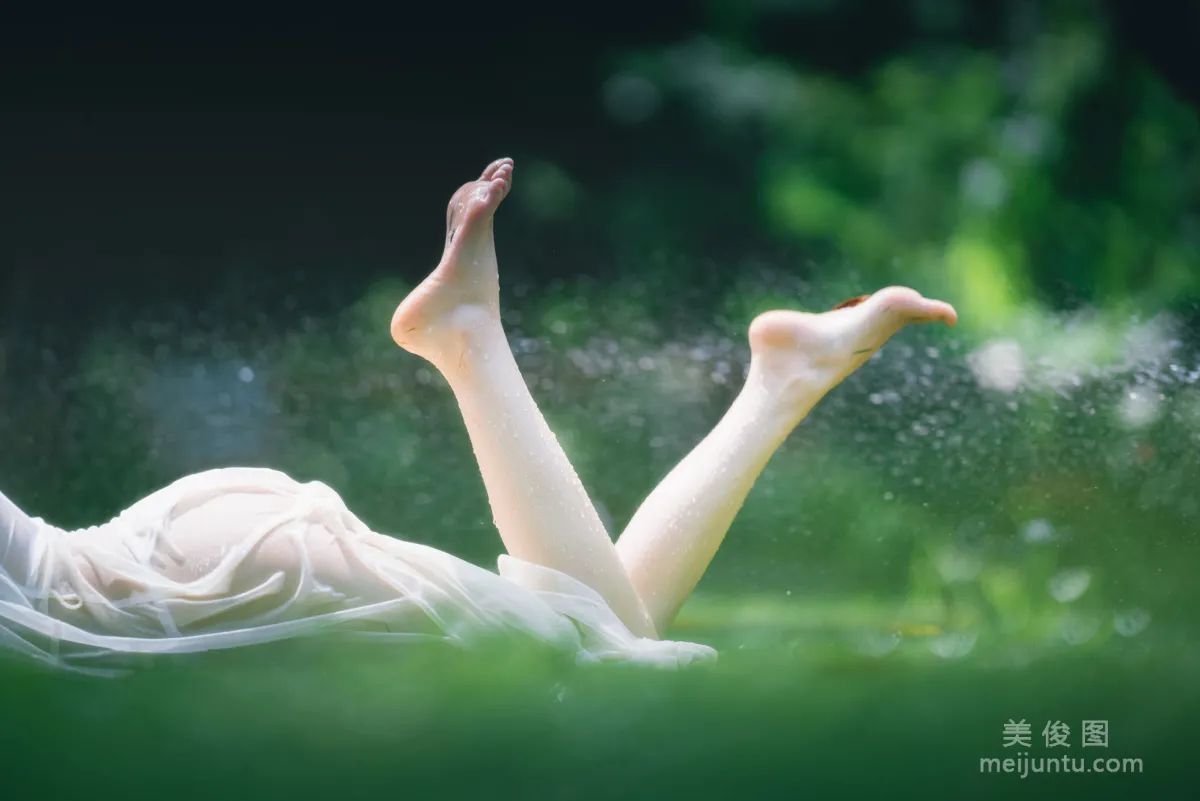 [Web Idols] Qingshui Younai, Wet Lolita photo 23