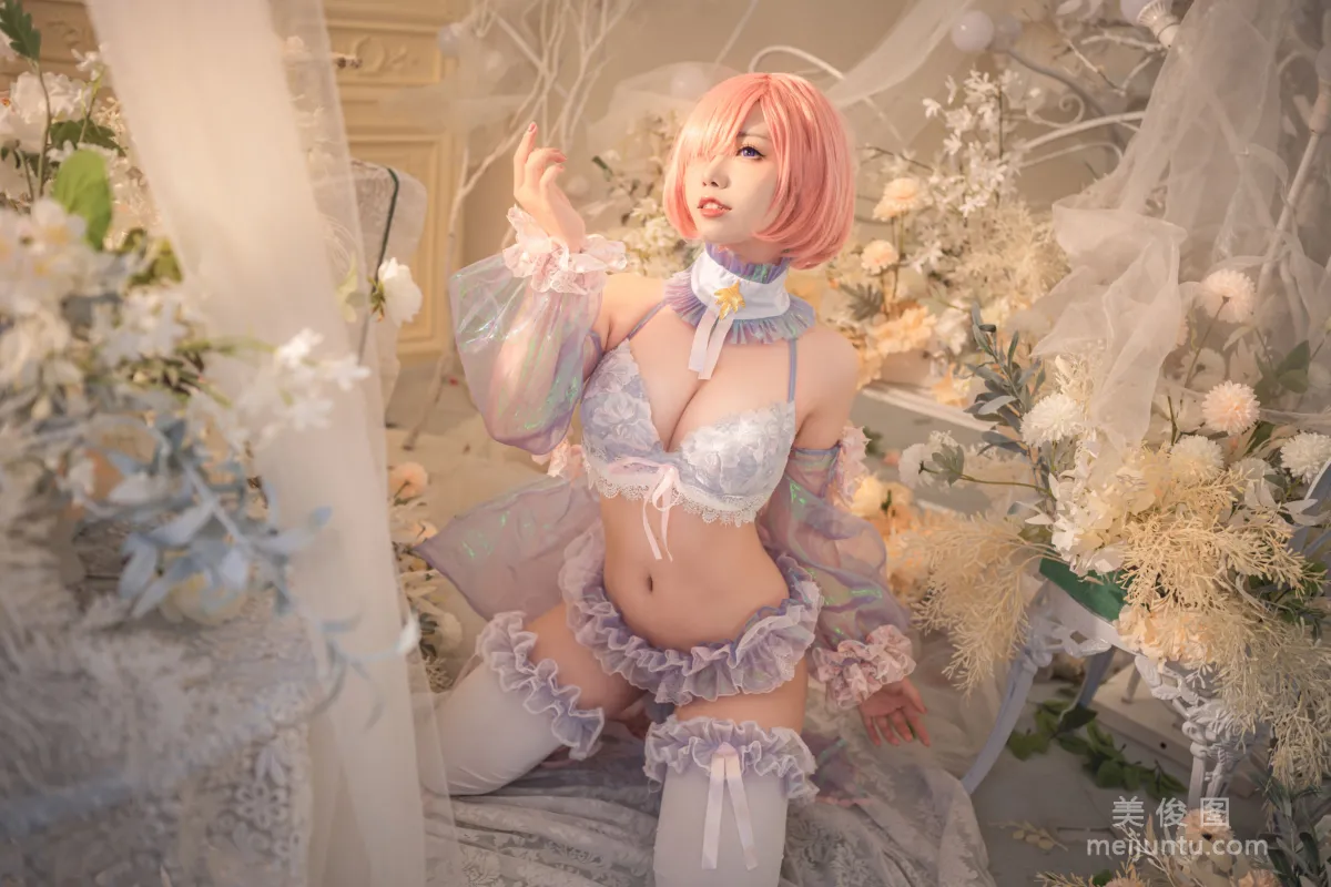 Yibei Yibei: Web Idols photo 21