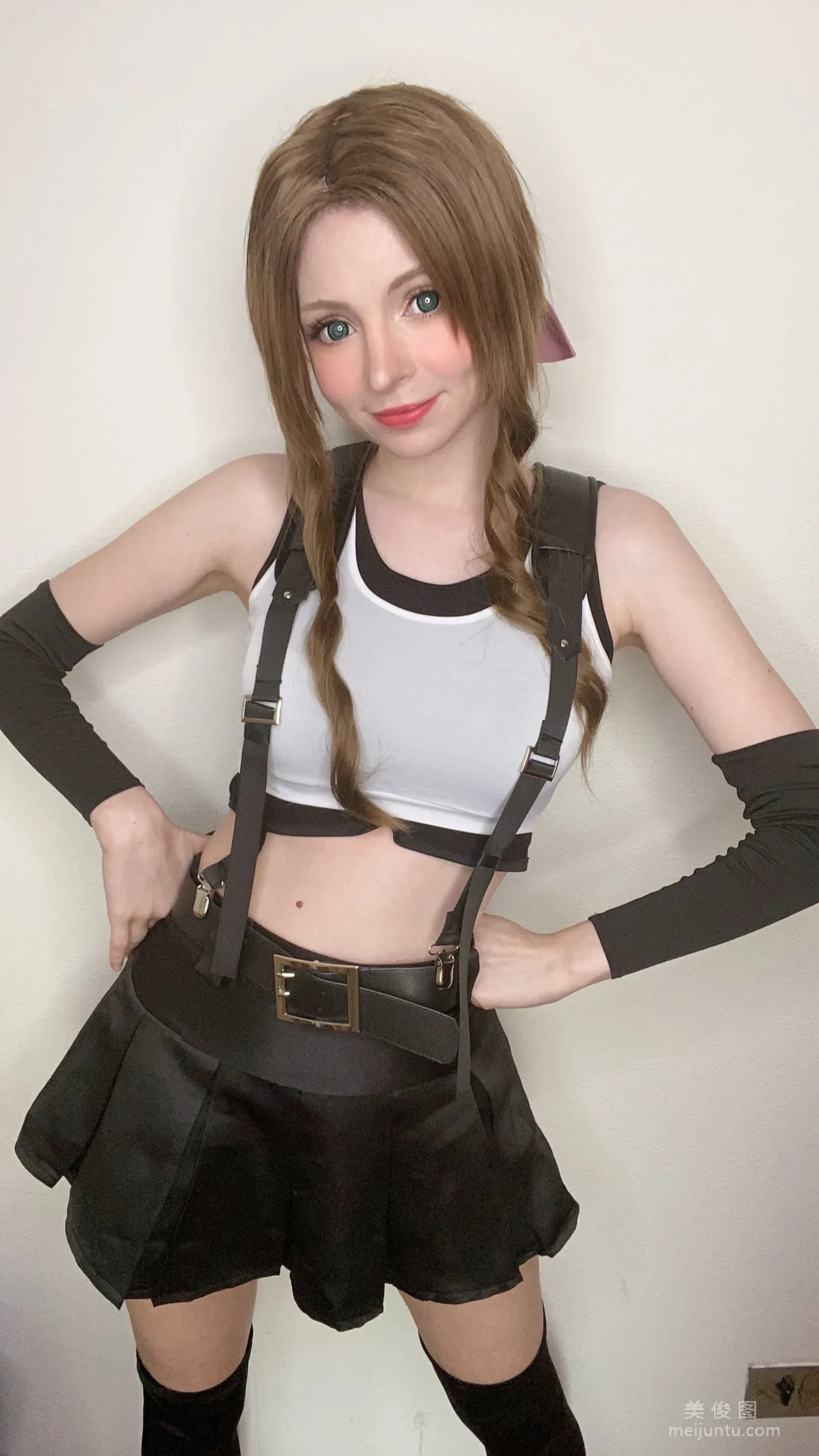 [Web Idols Coser] Peach milky, Aerith Tifa Swap photo 42