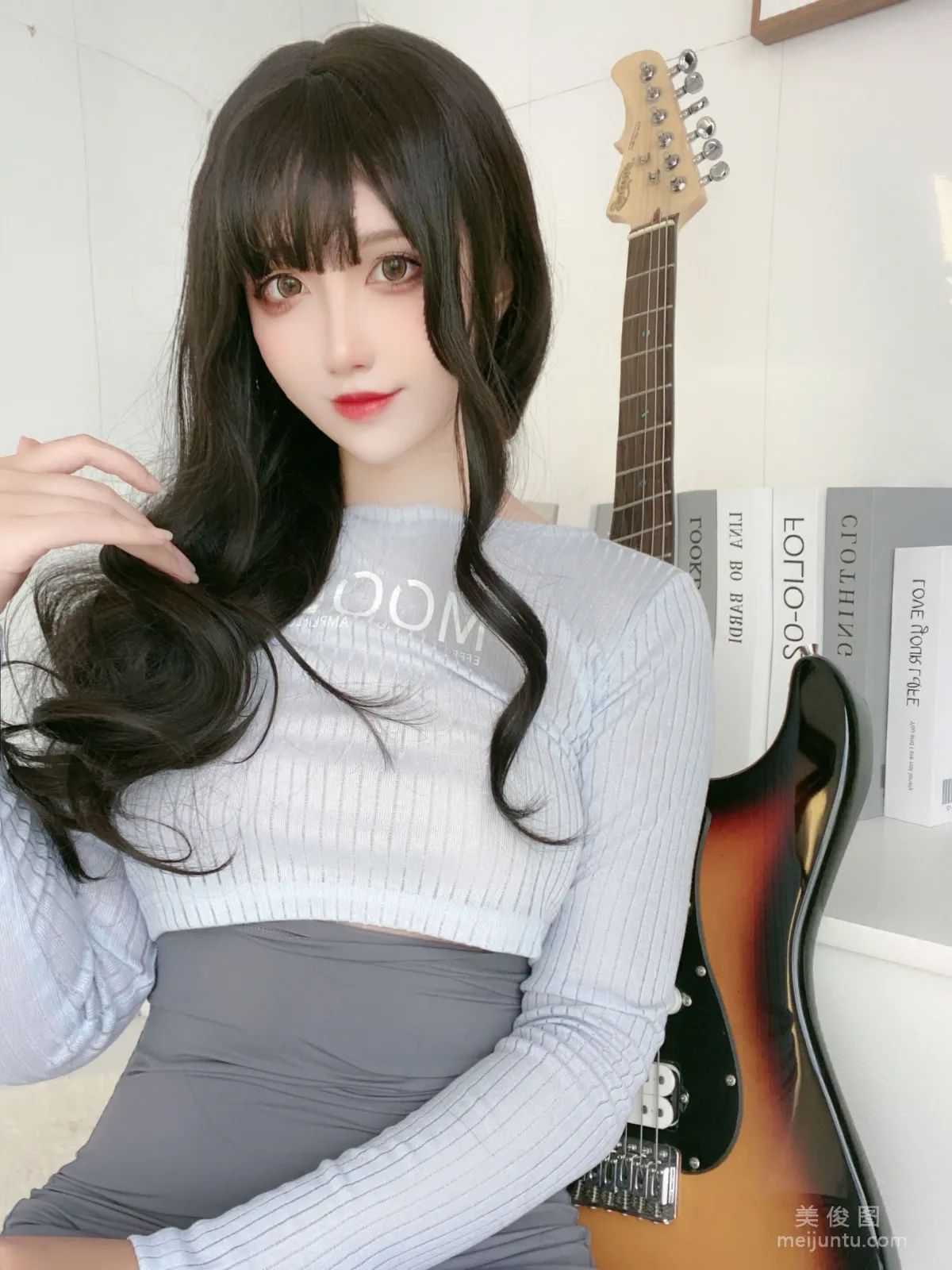 Jiuqu Jean: Web Idols photo 6