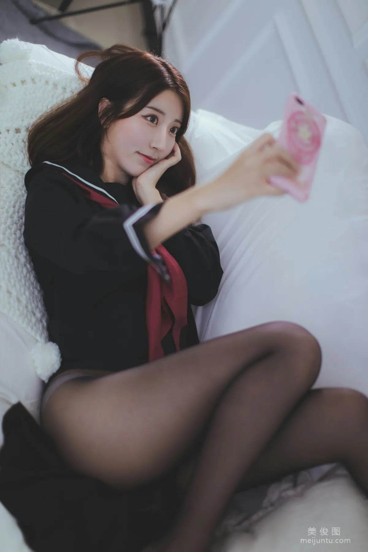 [麗絲映像GIRLISS] 《絲滑情節的教師》 寫真集 78