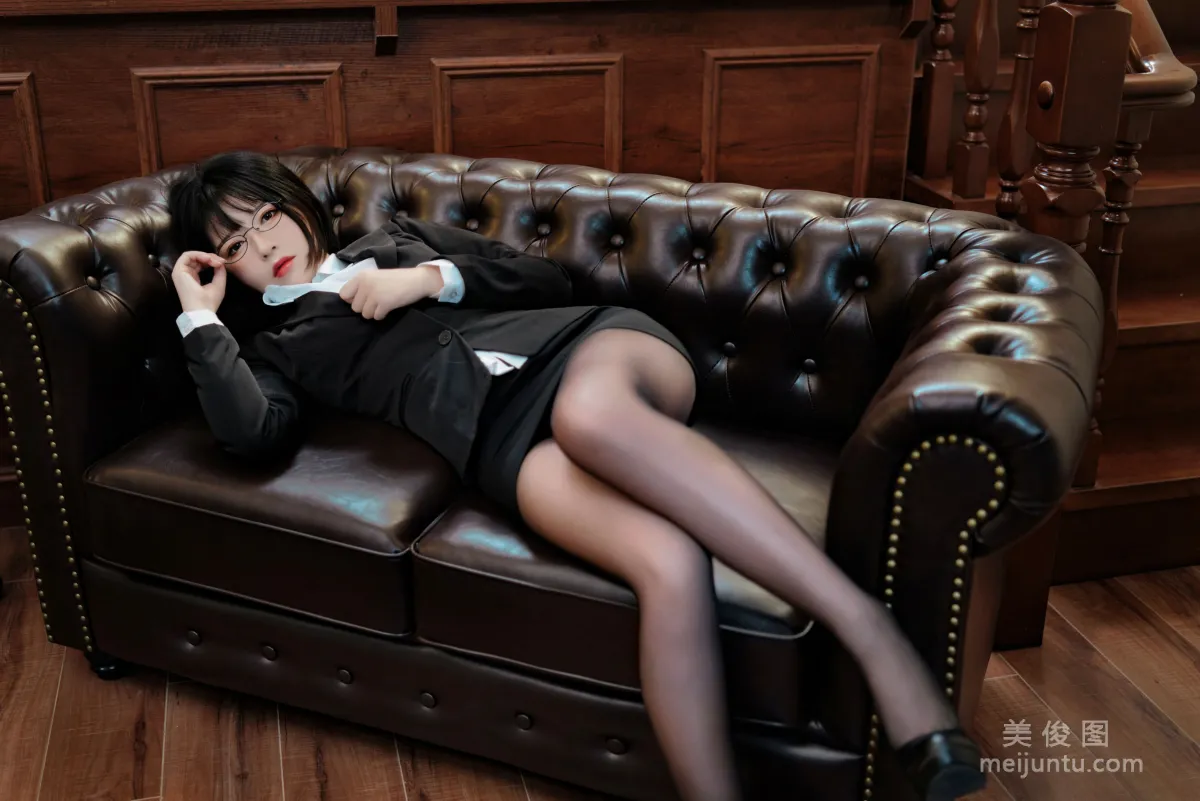 Ban Banzi: Web Idols photo 37