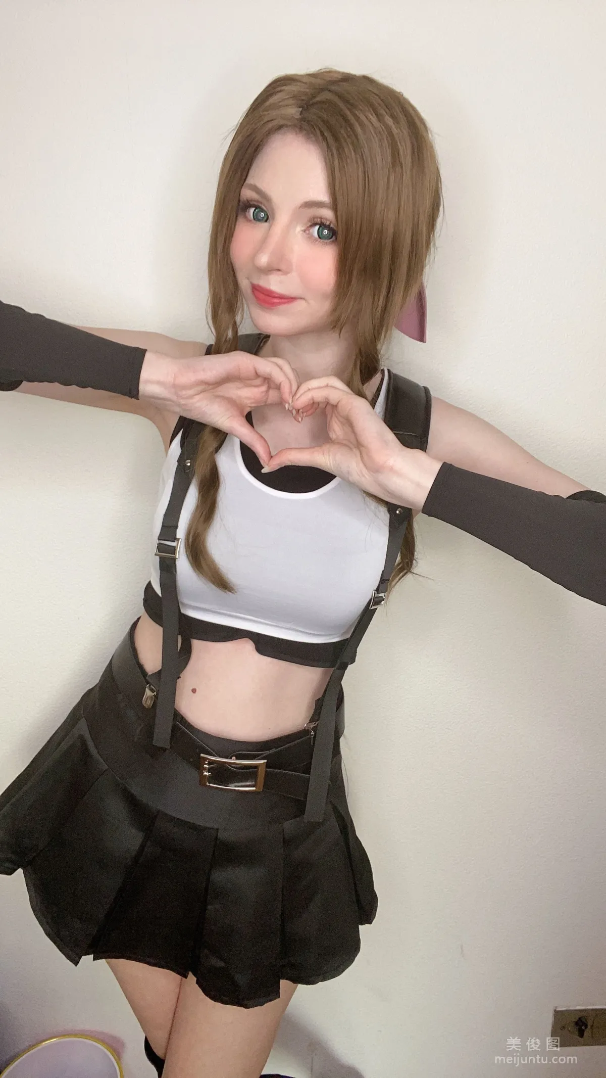 [Web Idols Coser] Peach milky, Aerith Tifa Swap photo 36