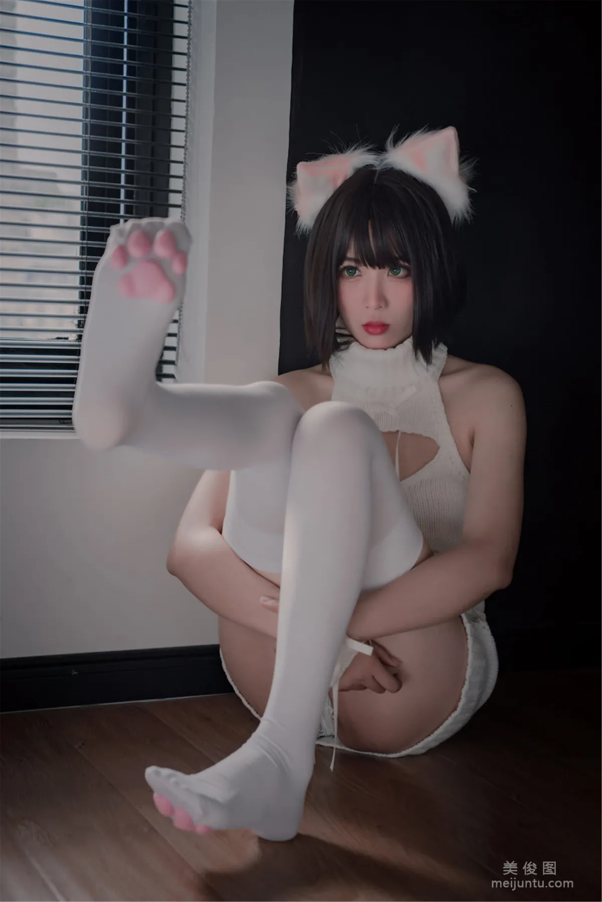 [Web Idols] Xuanxiao Xuejie - Cat Paw Socks photo 18