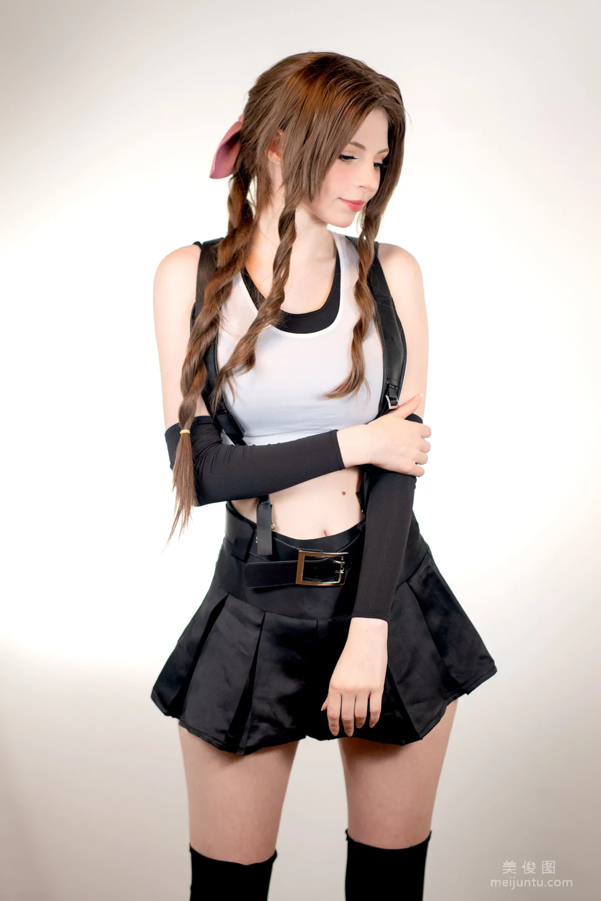 [Web Idols Coser] Peach milky, Aerith Tifa Swap photo 15