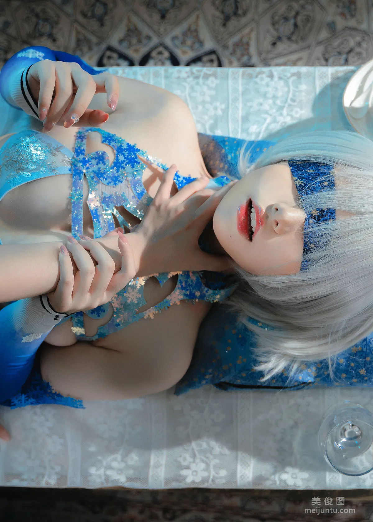 Yibei Yibei: Web Idols photo 17