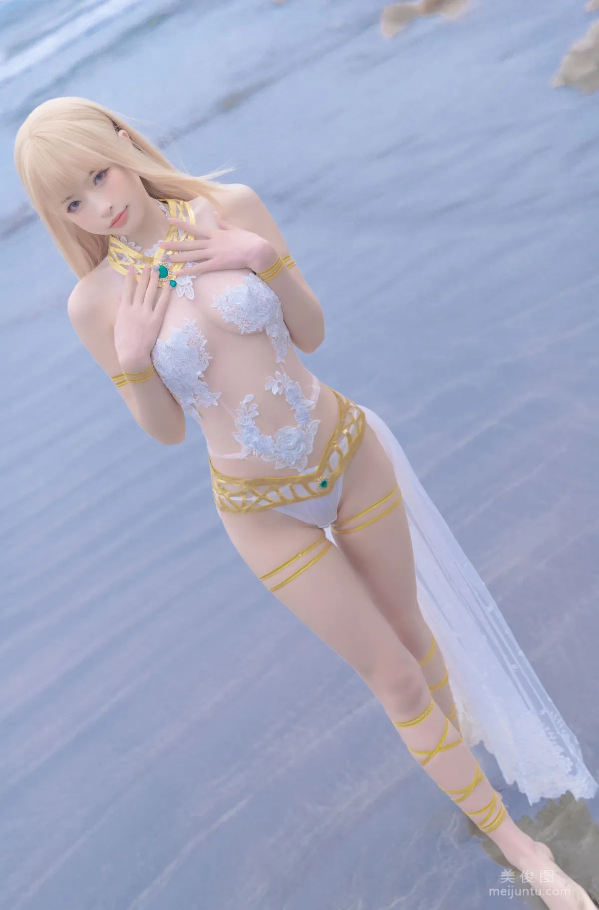 [Web Idols] Beauty Qingshui Younai - Marie Rose White Swimsuit photo 8