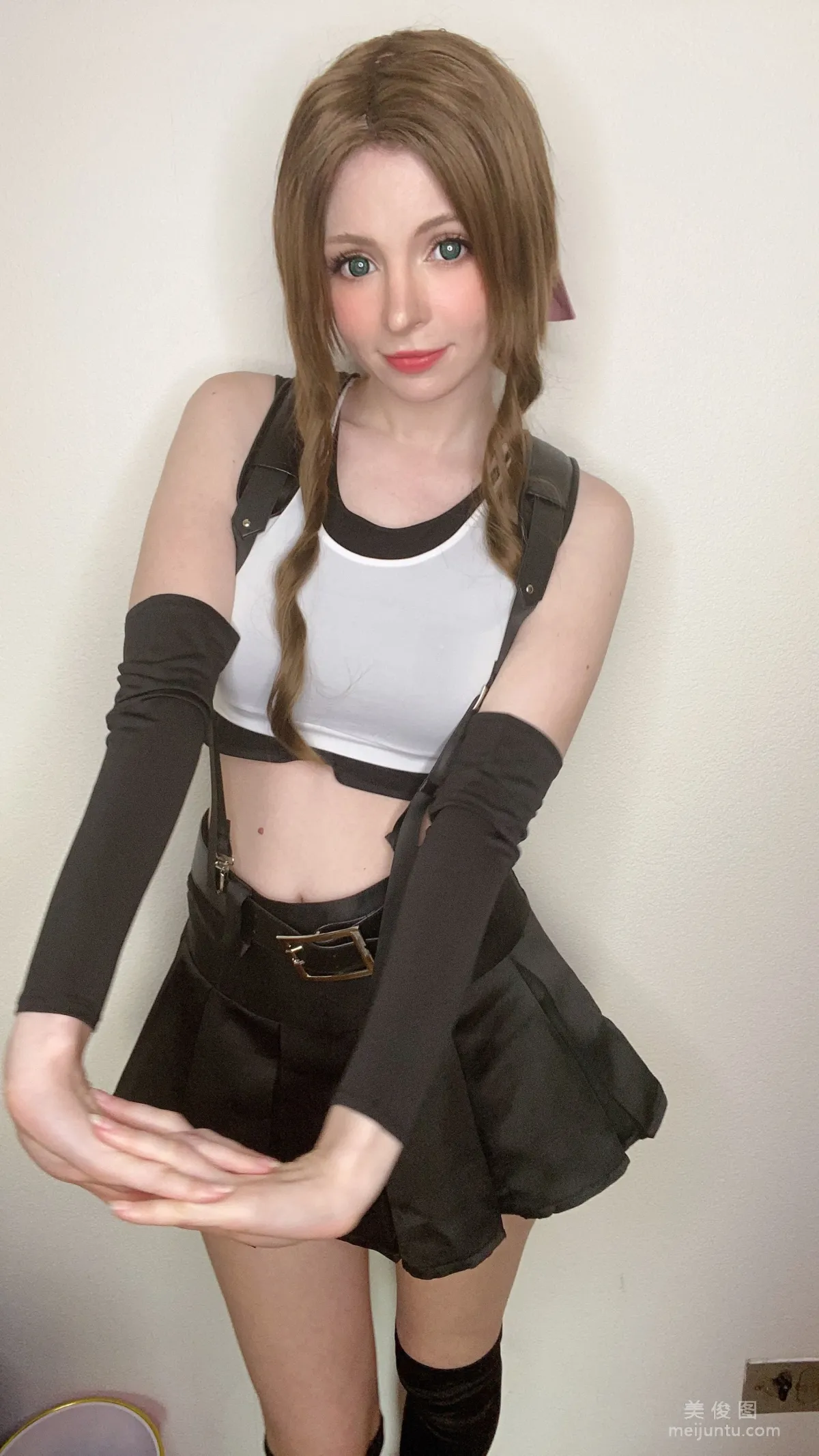 [Web Idols Coser] Peach milky, Aerith Tifa Swap photo 34