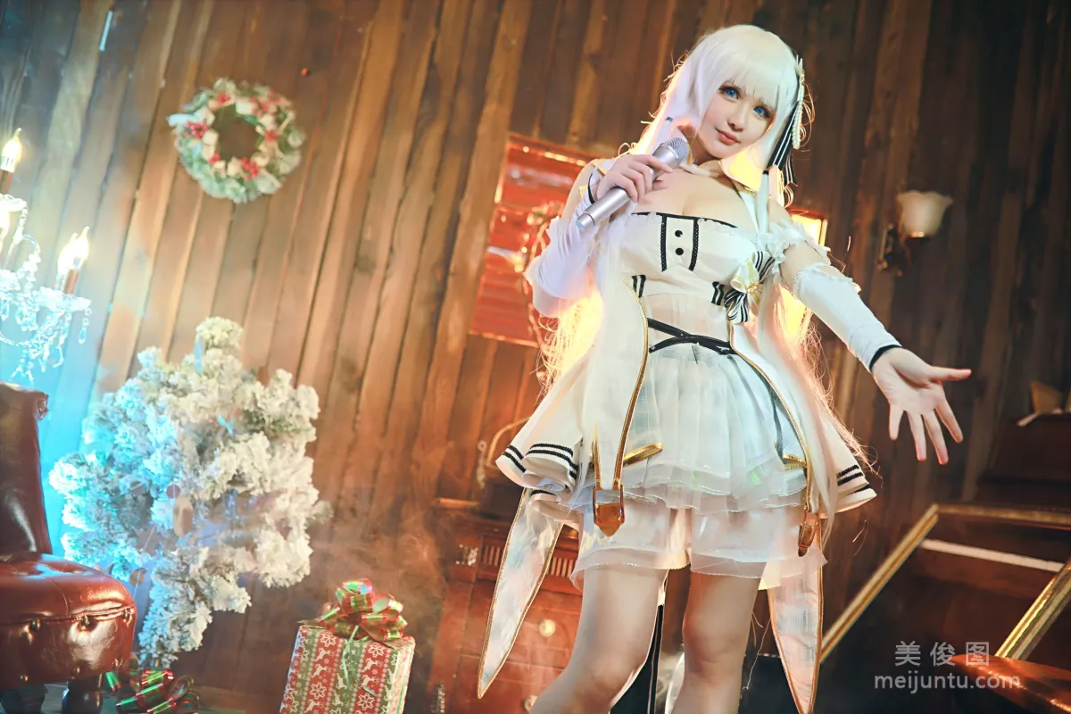Qian Yu: Web Idols photo 8