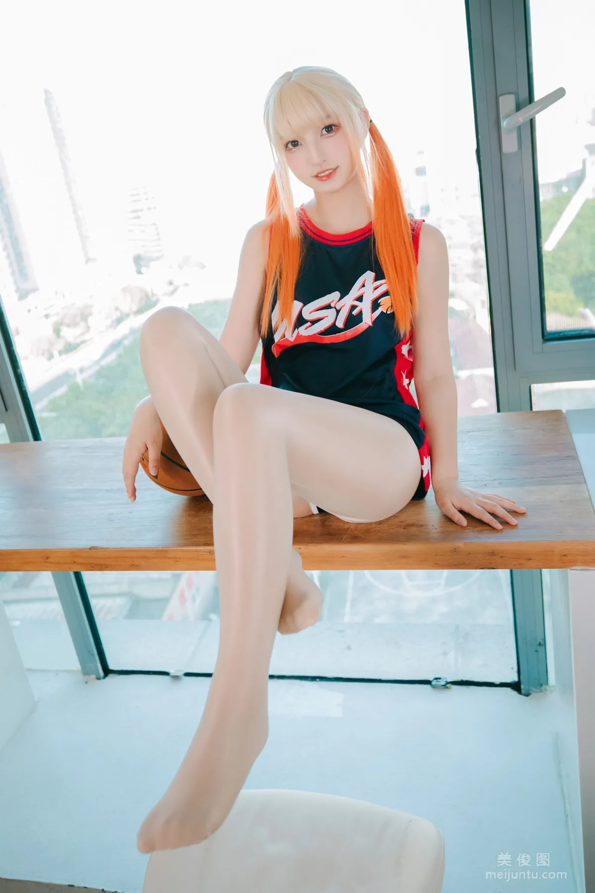 [網紅COSER] 蘿莉神楽闆真冬 之 拉拉隊少女 8