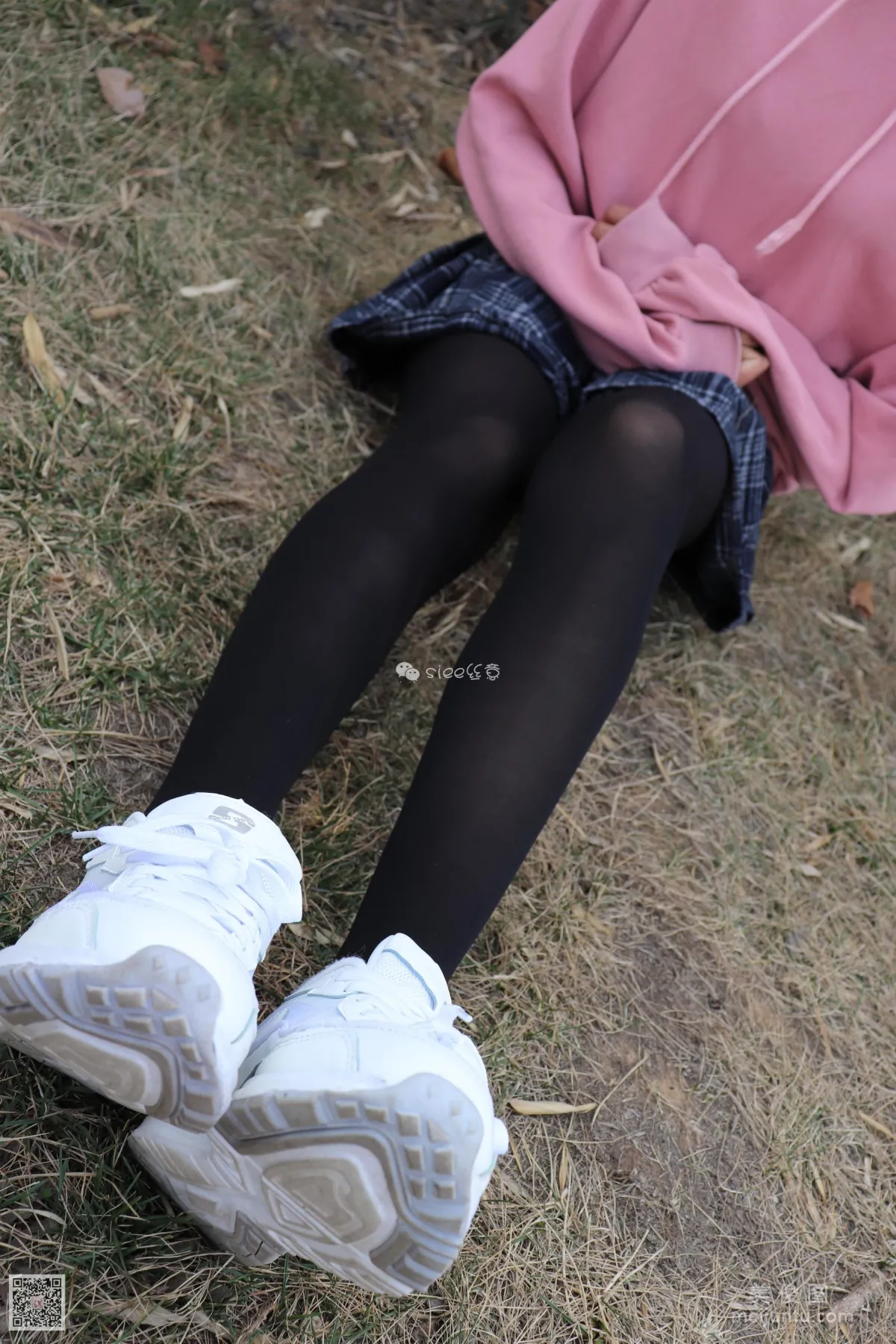 [丝意SIEE] No.061 楠楠 《中厚黑丝》 写真集58
