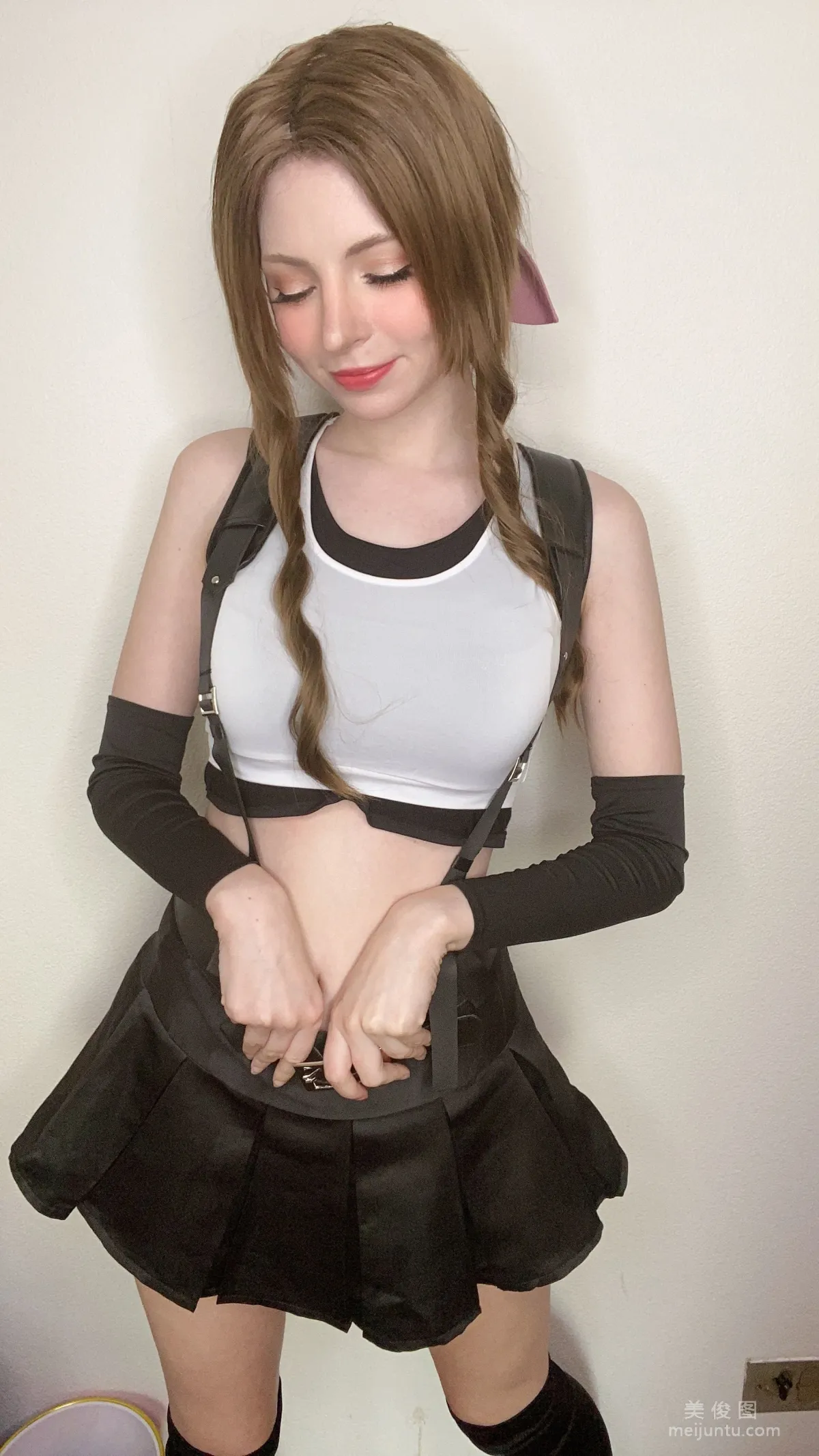 [Web Idols Coser] Peach milky, Aerith Tifa Swap photo 33