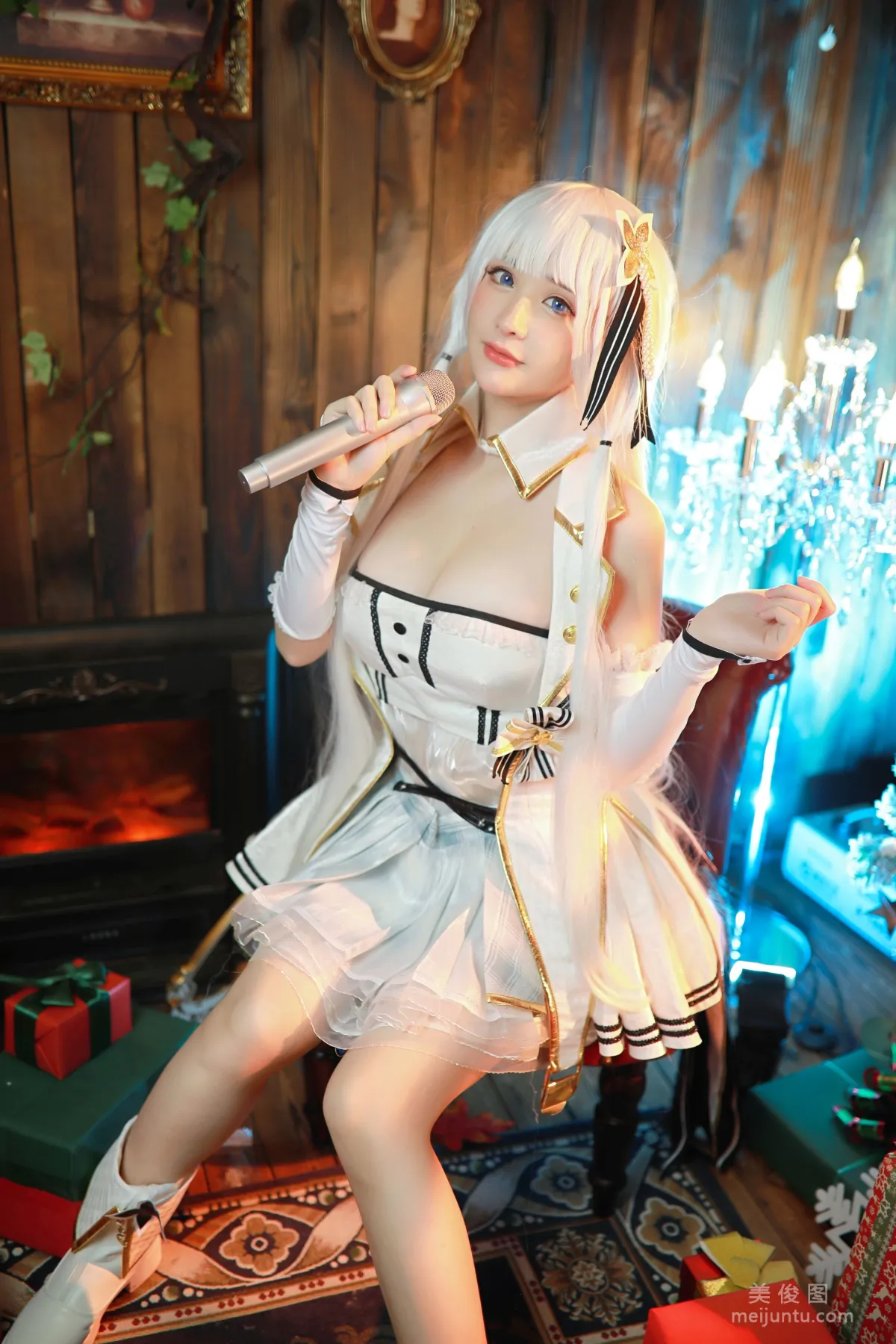 Qian Yu: Web Idols photo 11