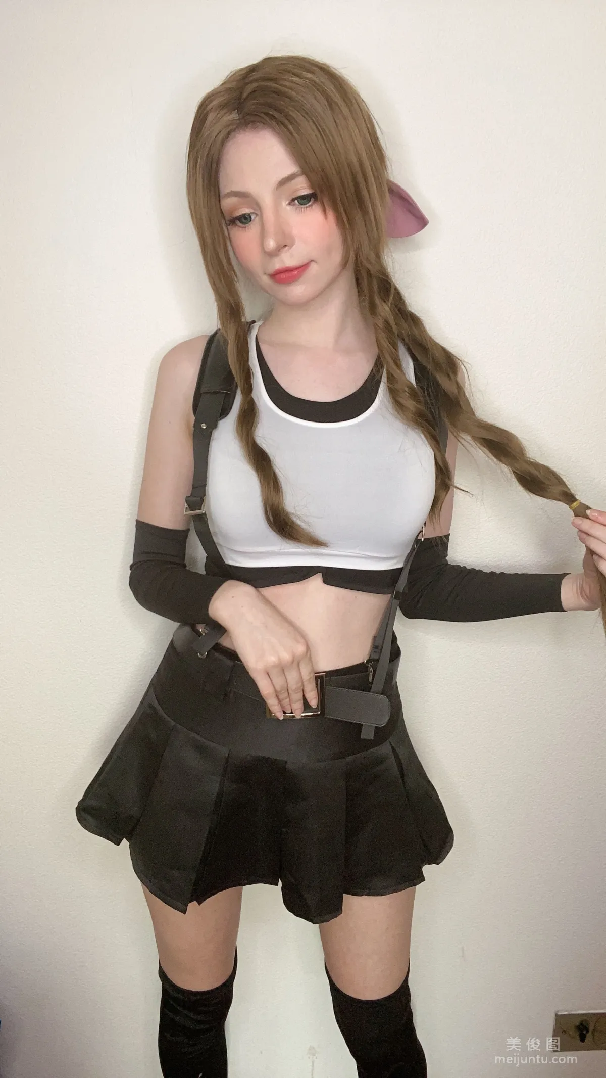 [Web Idols Coser] Peach milky, Aerith Tifa Swap photo 48