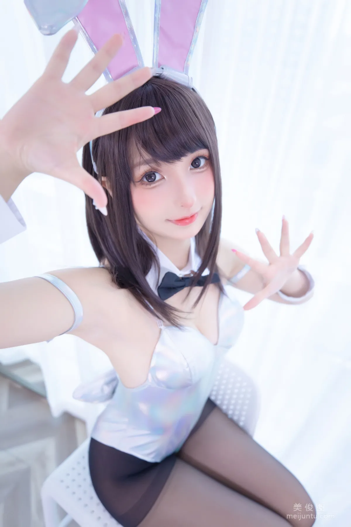 [網紅COSER] 蘿莉神楽闆真冬之バニーバブル 19