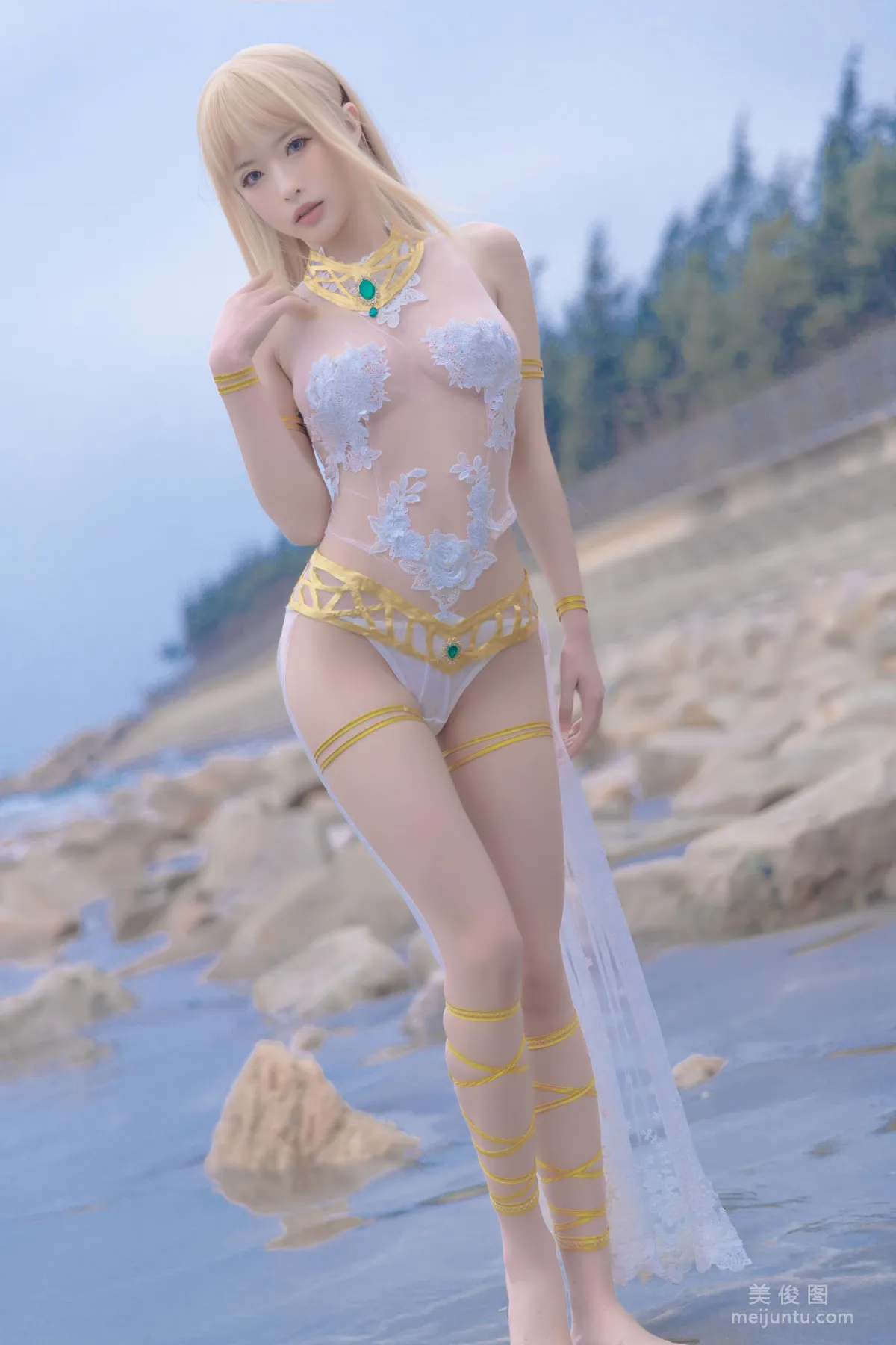 [Web Idols] Beauty Qingshui Younai - Marie Rose White Swimsuit photo 3
