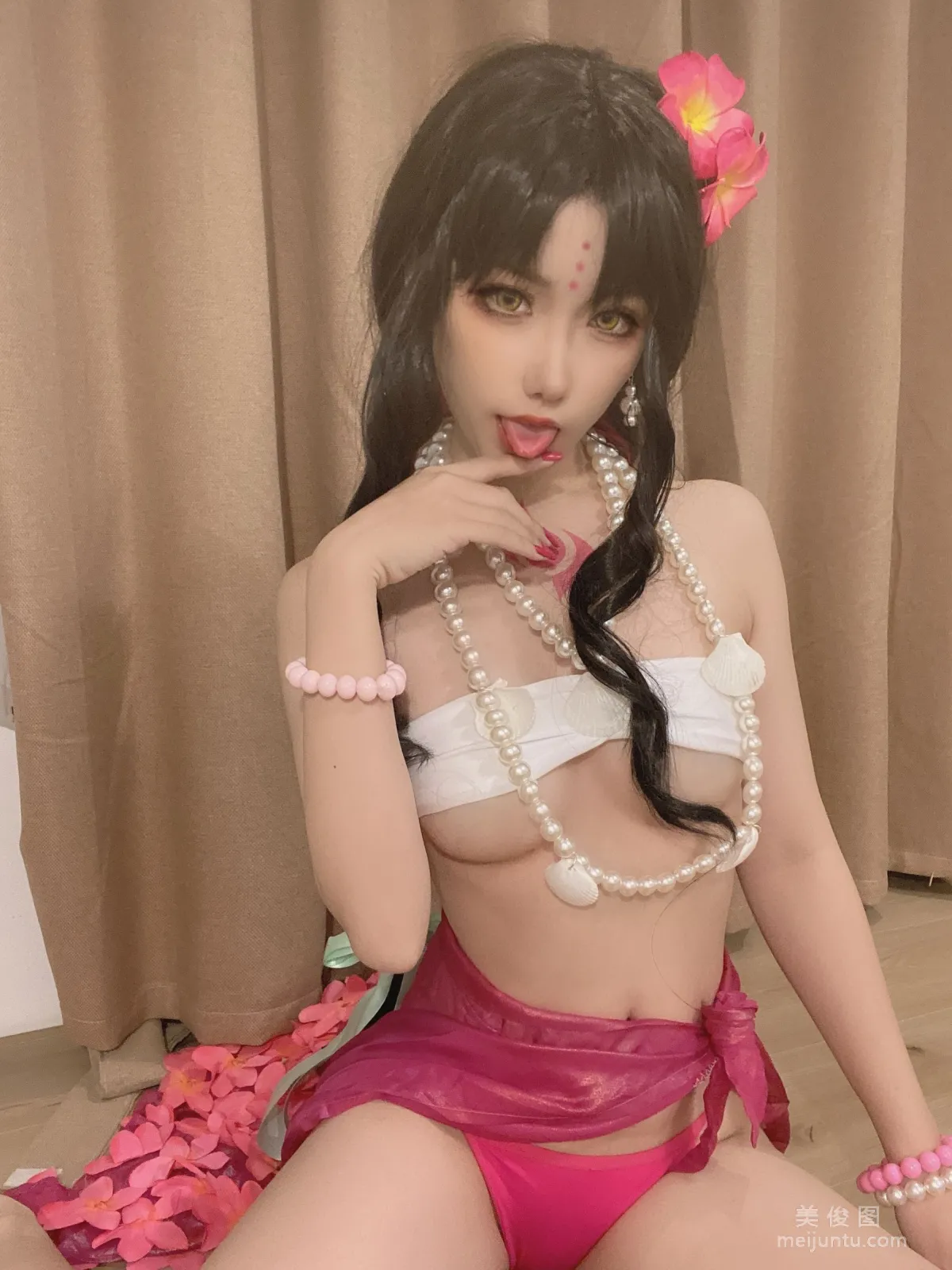 Yibei Yibei: Web Idols photo 12