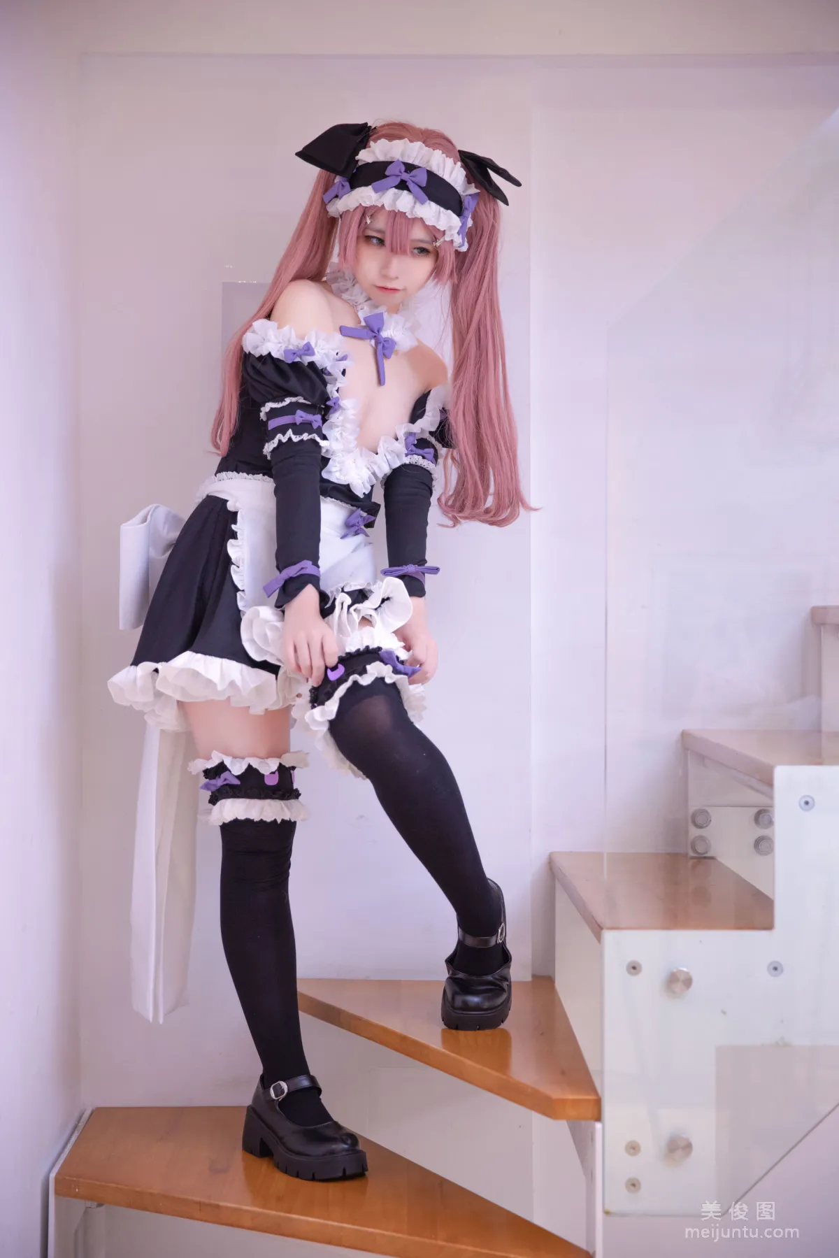 [Web Idols COSER] Anime Blogger G44 Buhui Shoushang, Lade Maid photo 22