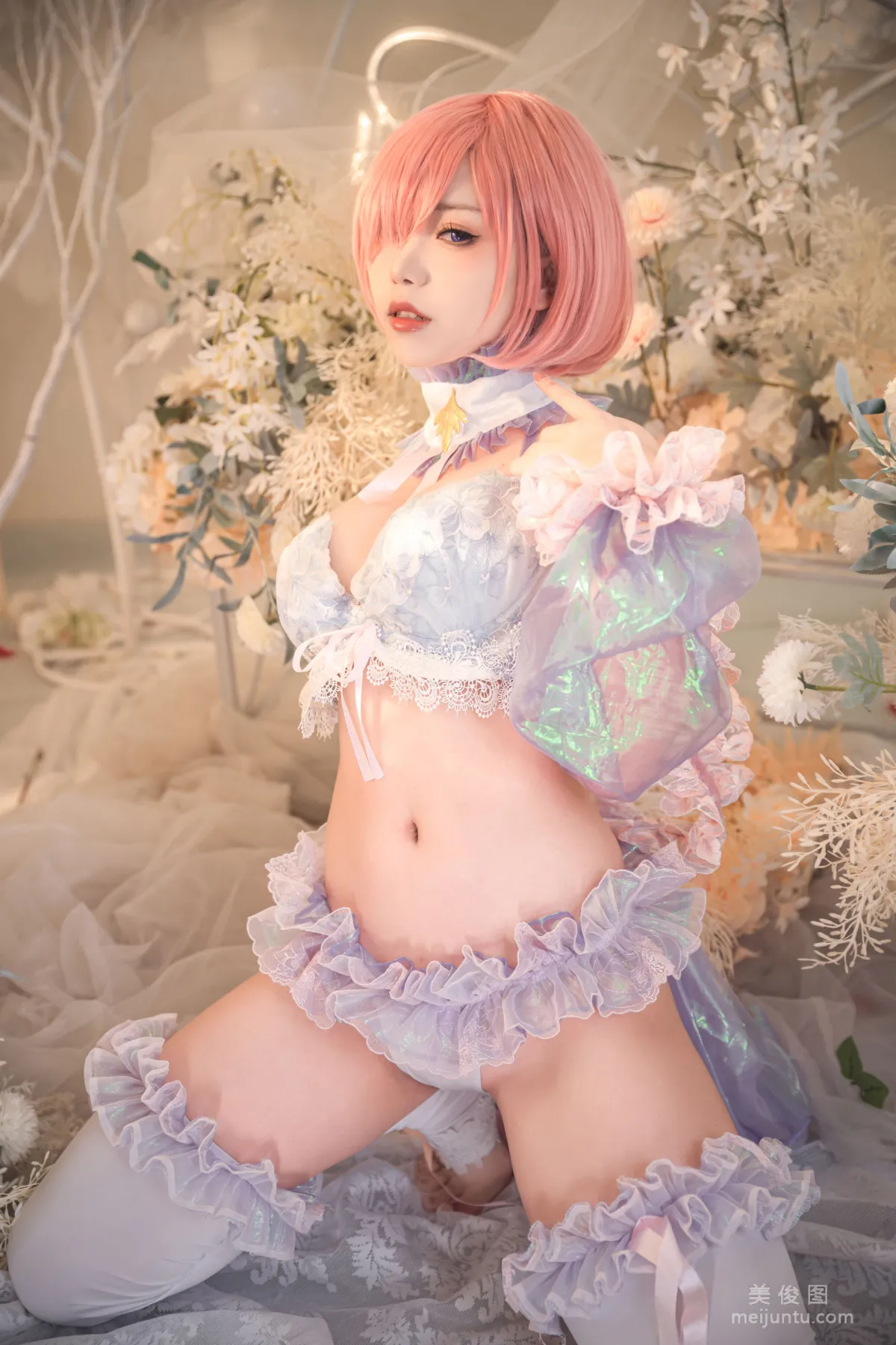 Yibei Yibei: Web Idols photo 5