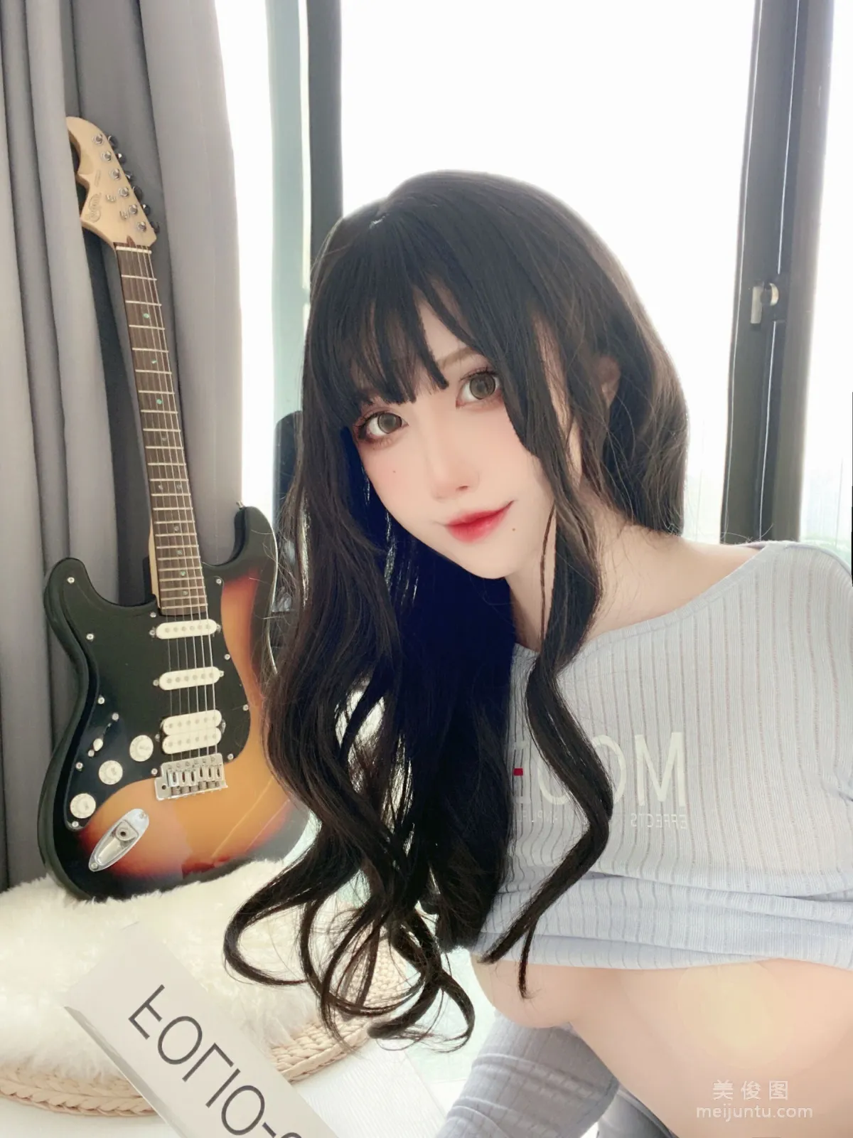 Jiuqu Jean: Web Idols photo 14