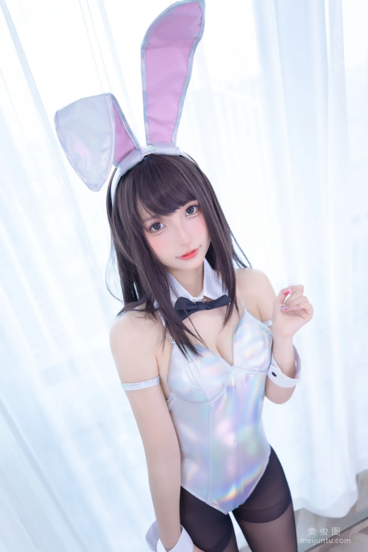 [網紅COSER] 蘿莉神楽闆真冬之バニーバブル 2