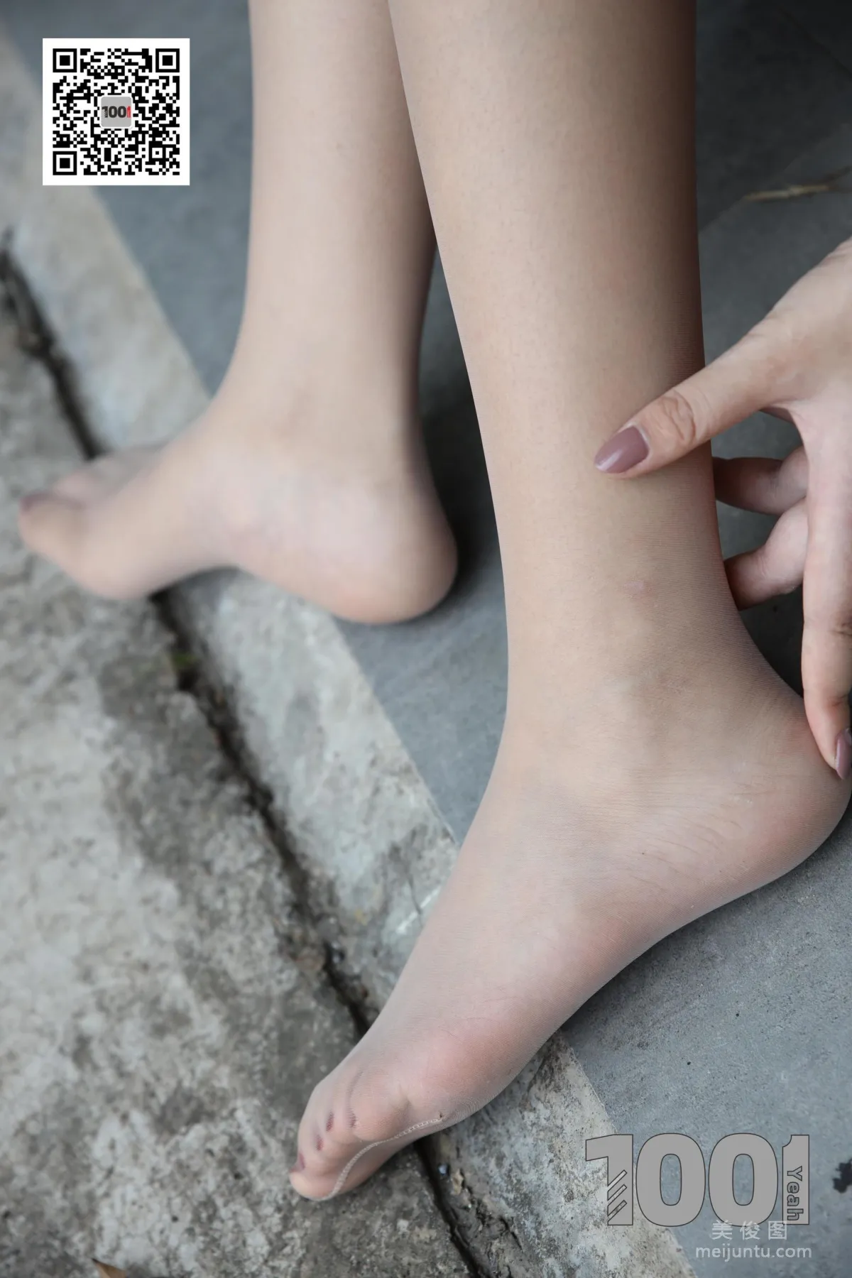 [One Thousand and One Nights IESS] Model Xi Gua, Strolling the Antique City 3 Beautiful Legs and Silk Feet Photo Set photo 43