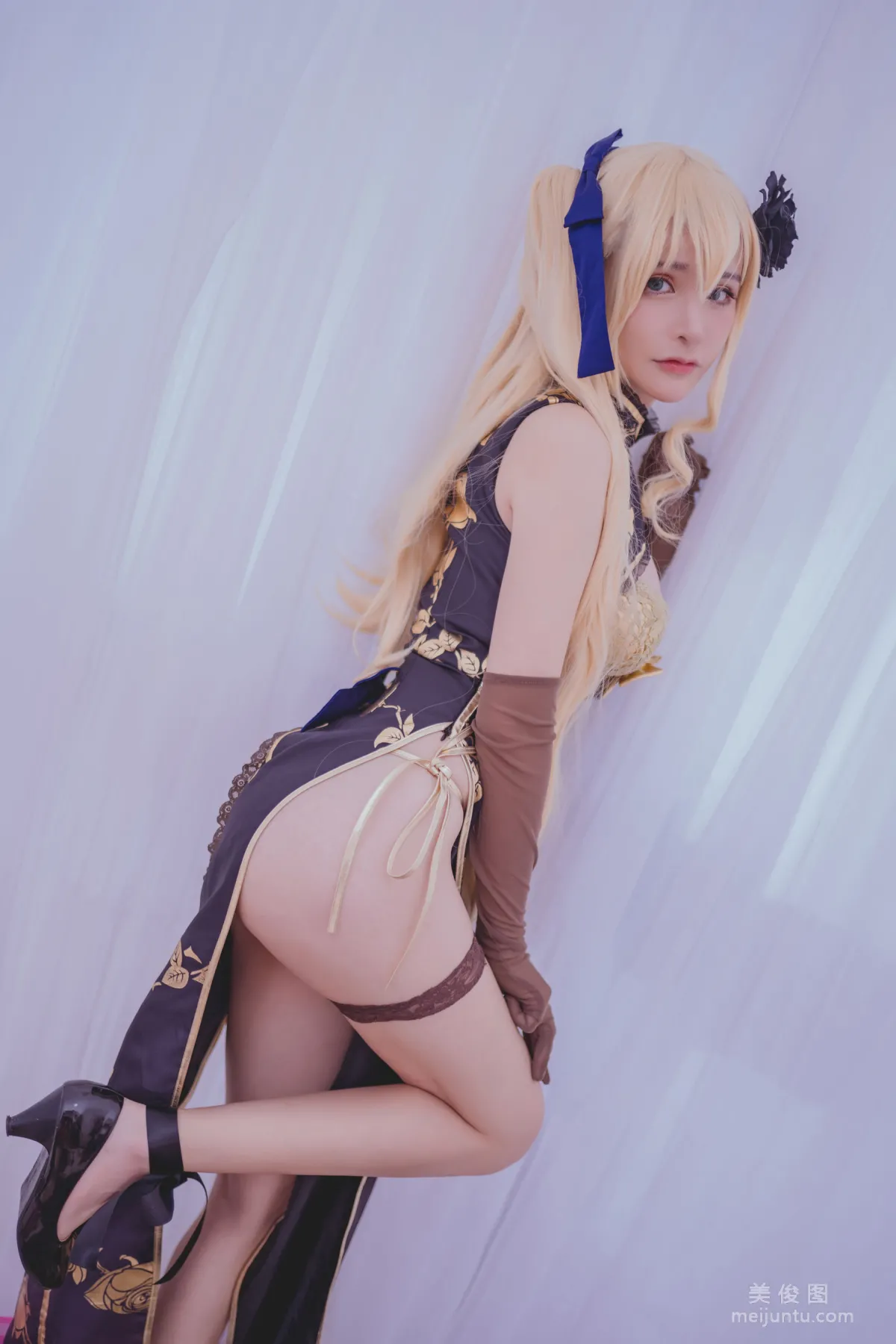 Qian Yu: Web Idols photo 22