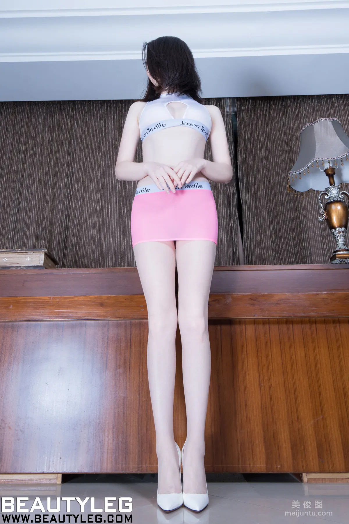 腿模Anonymity《肉絲襪制服美腿》 [Beautyleg] No.1917 寫真集 2