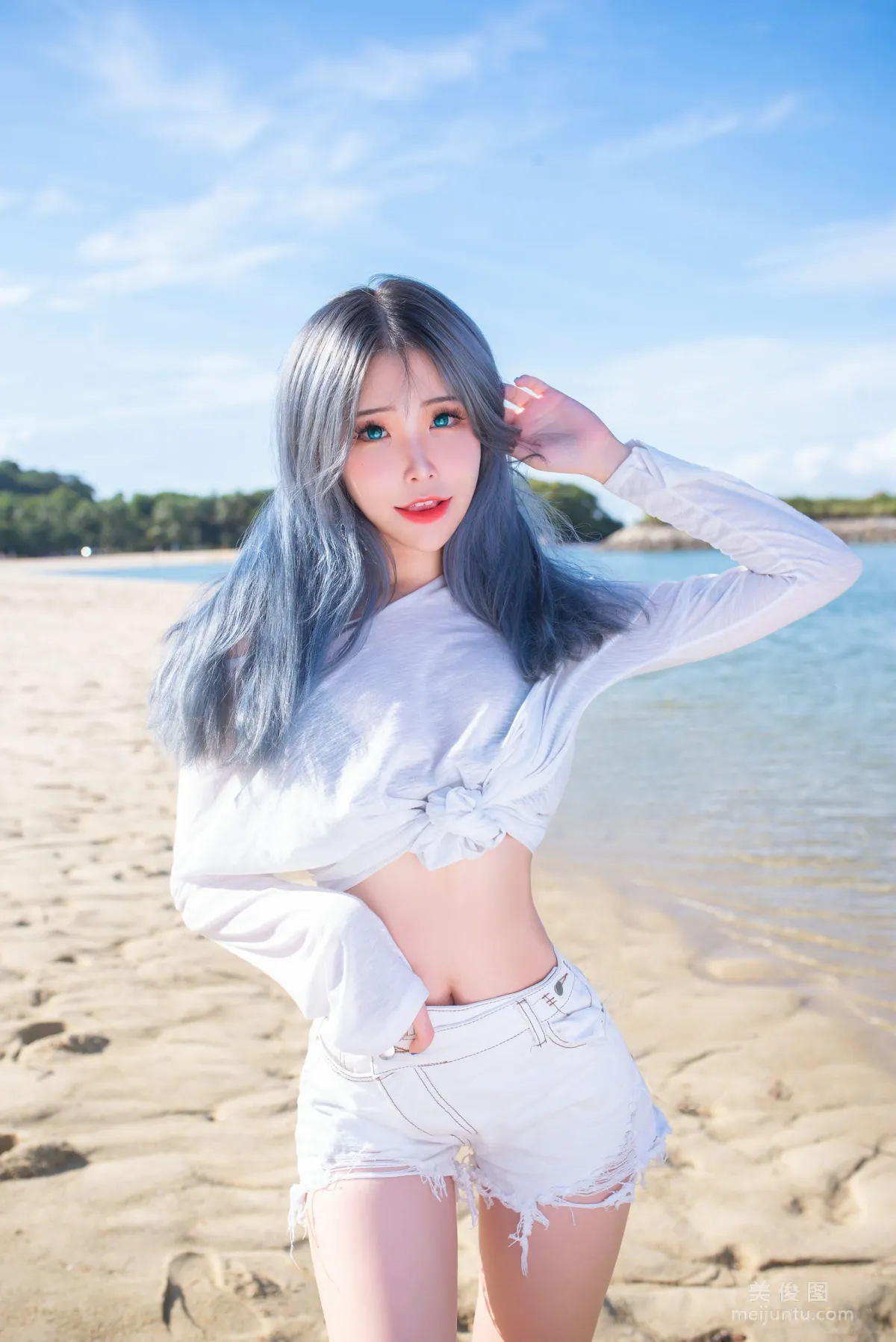 [Web Idols] Plant Lily - Beach lily photo 6