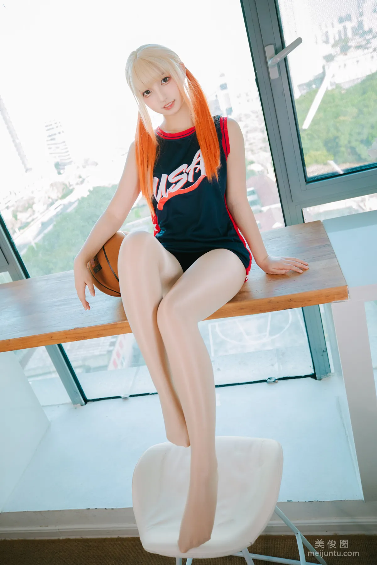 [网红COSER] 萝莉神楽板真冬 之 拉拉队少女7