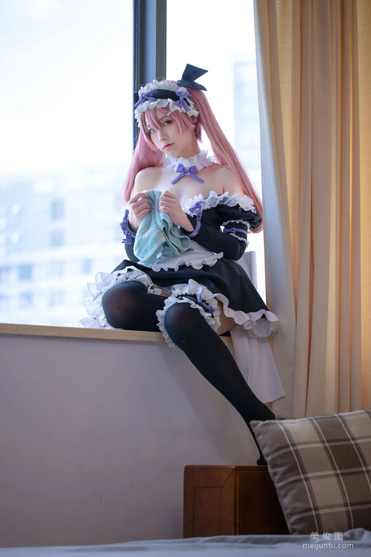 [网红COSER] 动漫博主G44不会受伤 - lade女仆1