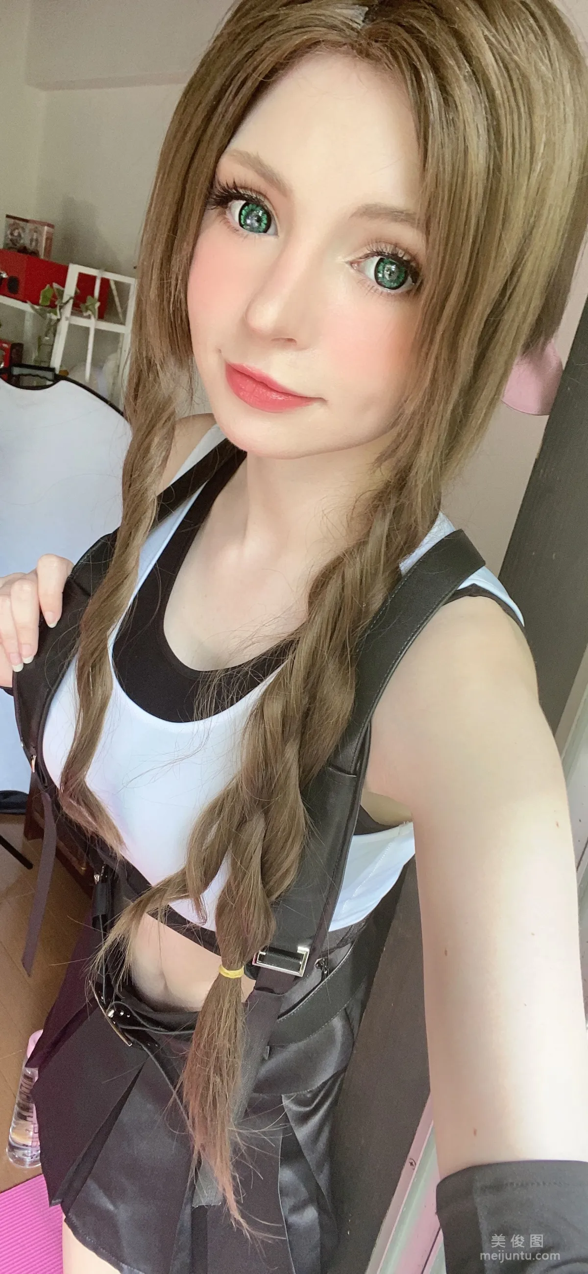 [Web Idols Coser] Peach milky, Aerith Tifa Swap photo 16