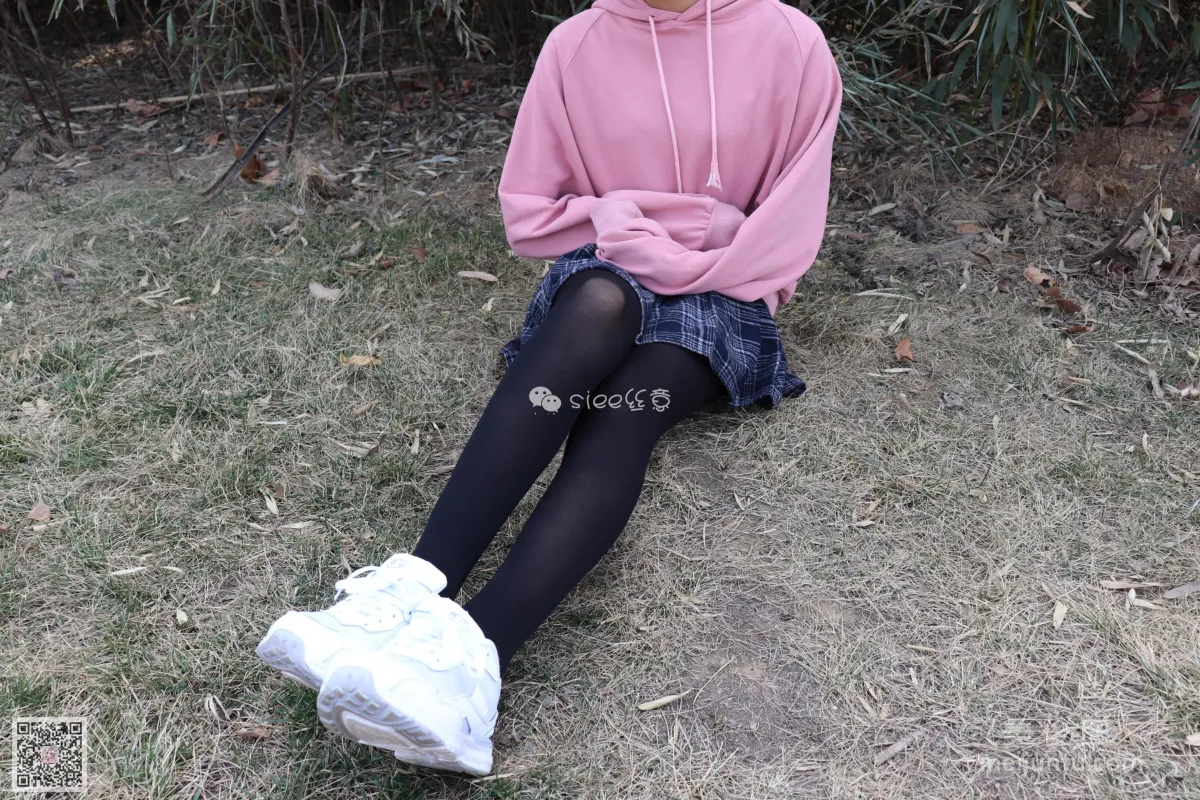 [丝意SIEE] No.061 楠楠 《中厚黑丝》 写真集60