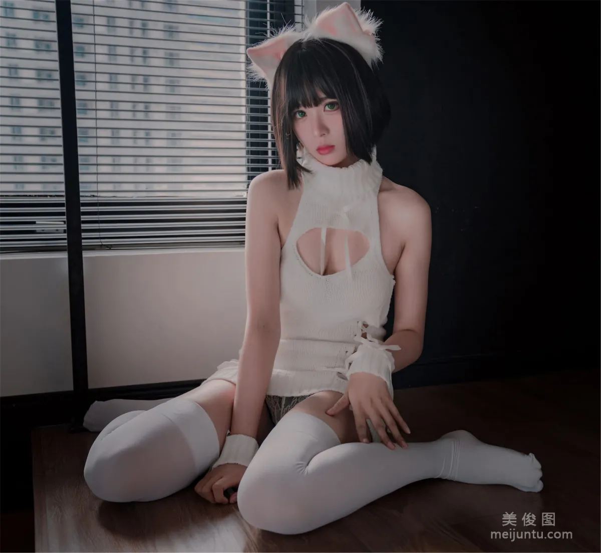 [Web Idols] Xuanxiao Xuejie - Cat Paw Socks photo 27