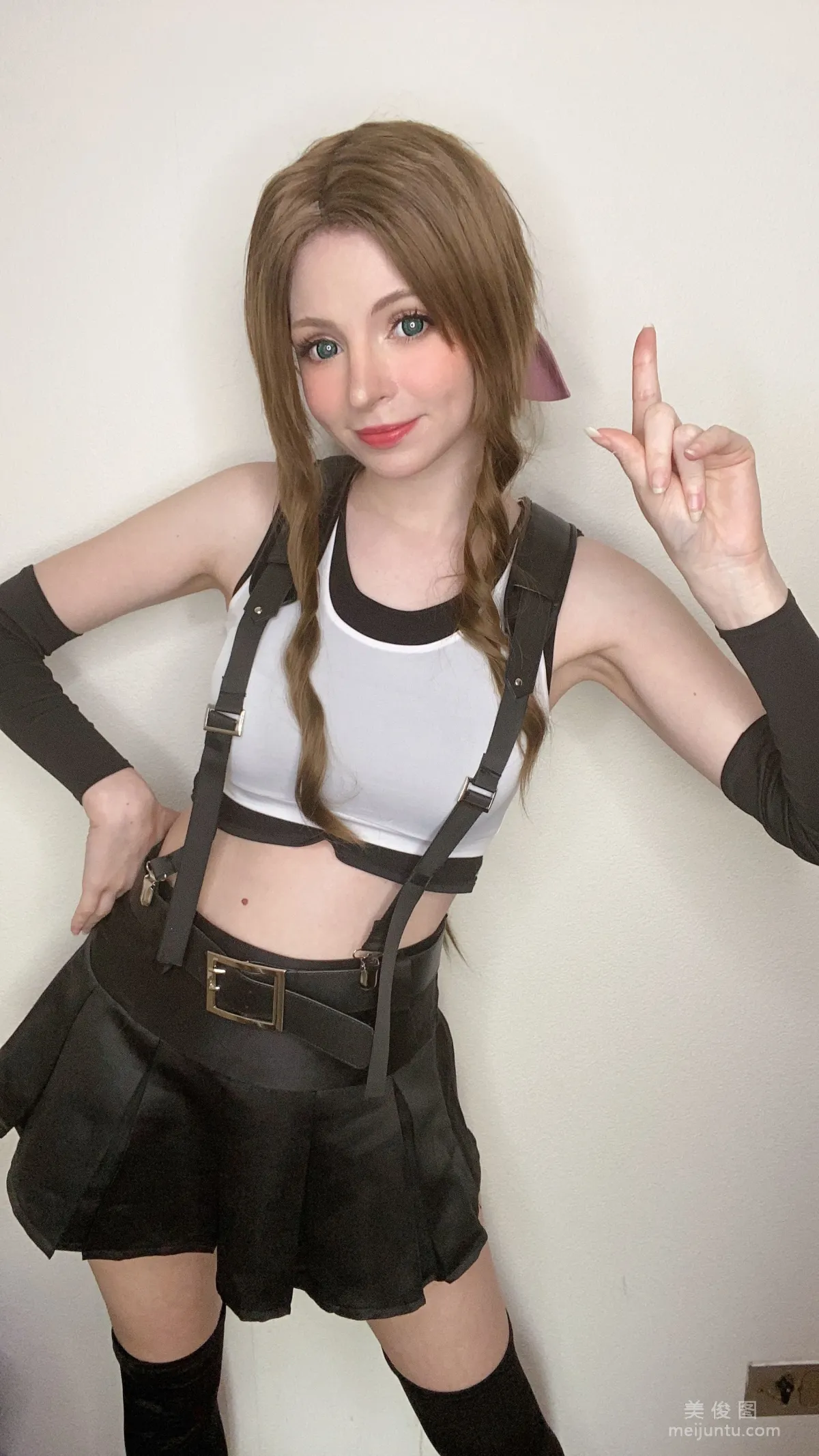 [Web Idols Coser] Peach milky, Aerith Tifa Swap photo 43