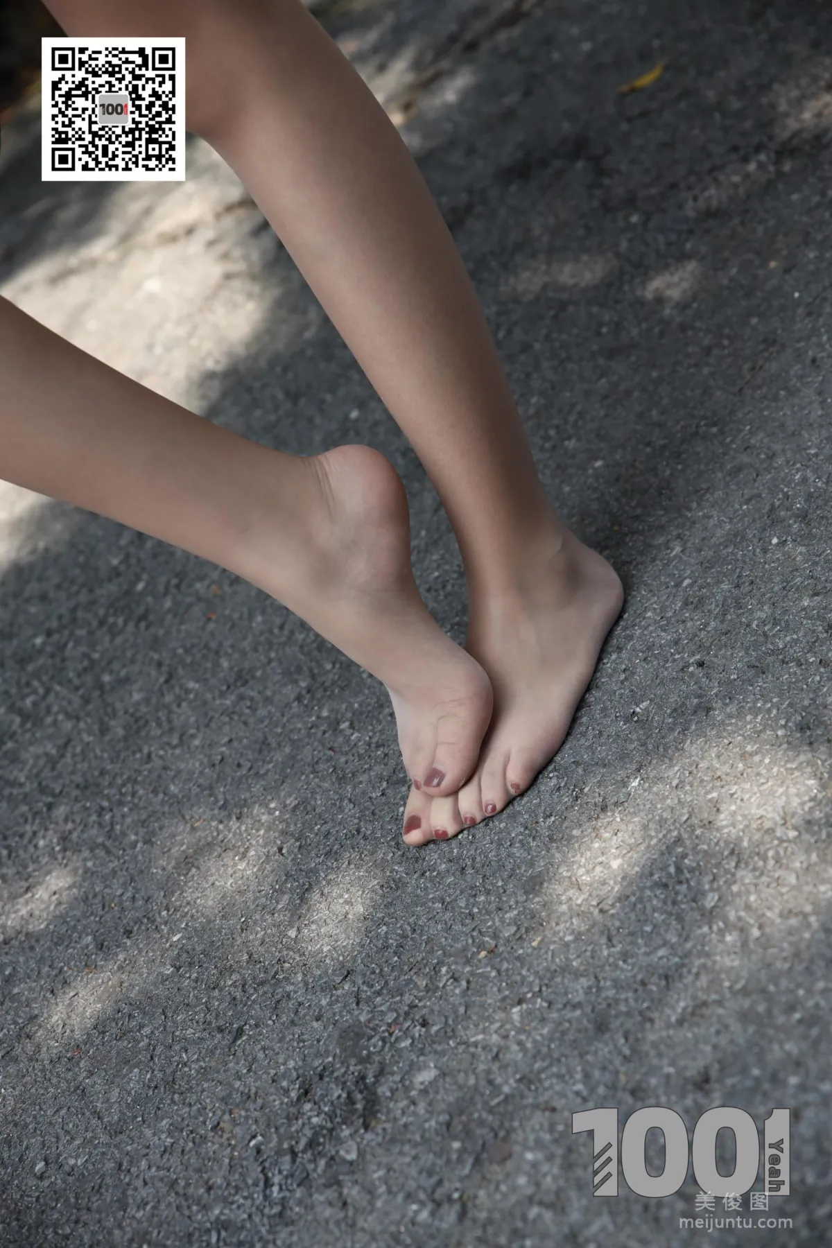 [One Thousand and One Nights IESS] Model Xi Gua, Strolling the Antique City 3 Beautiful Legs and Silk Feet Photo Set photo 81