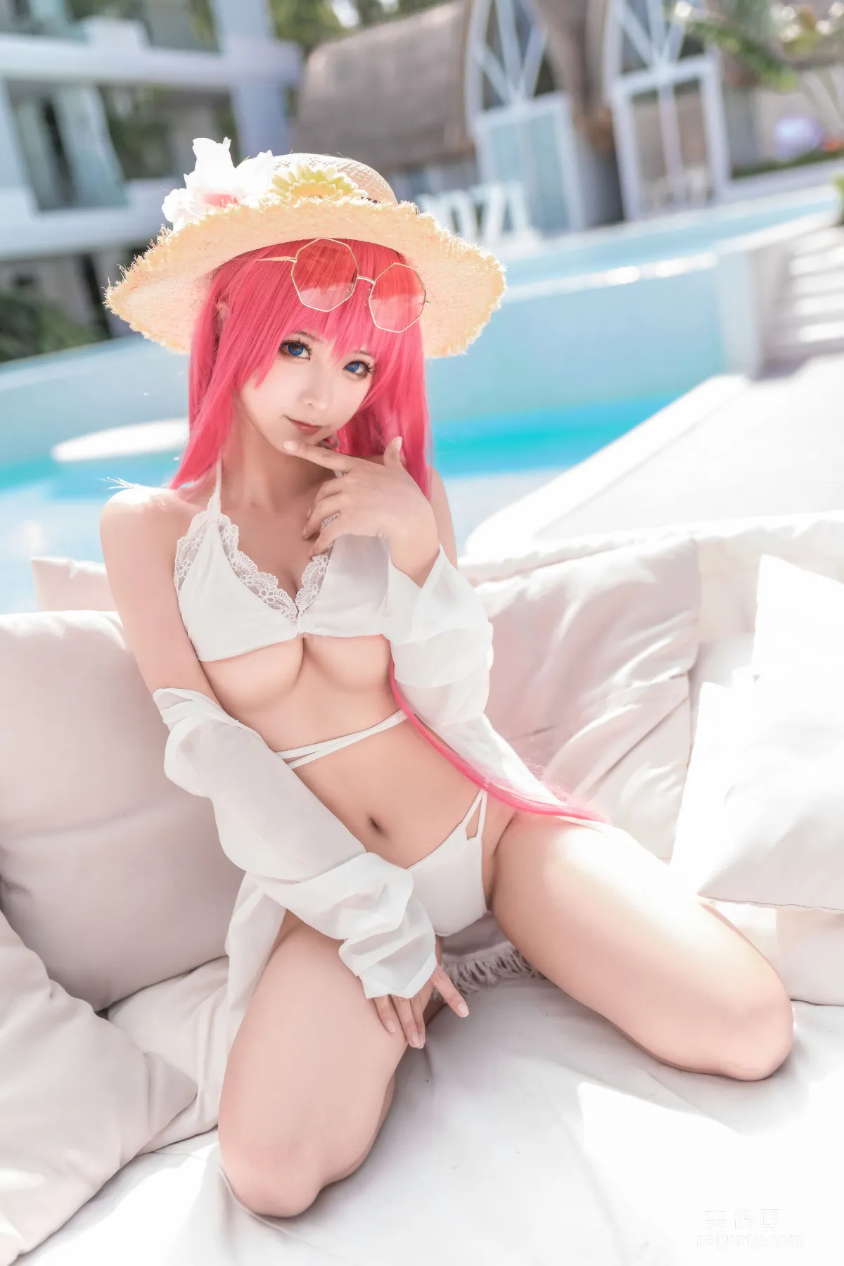 Chun Momo: Web Idols photo 2