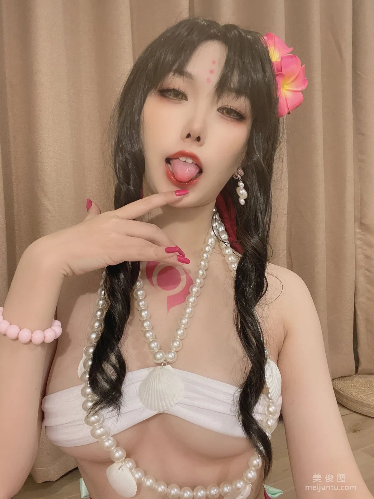 Yibei Yibei: Web Idols photo 20