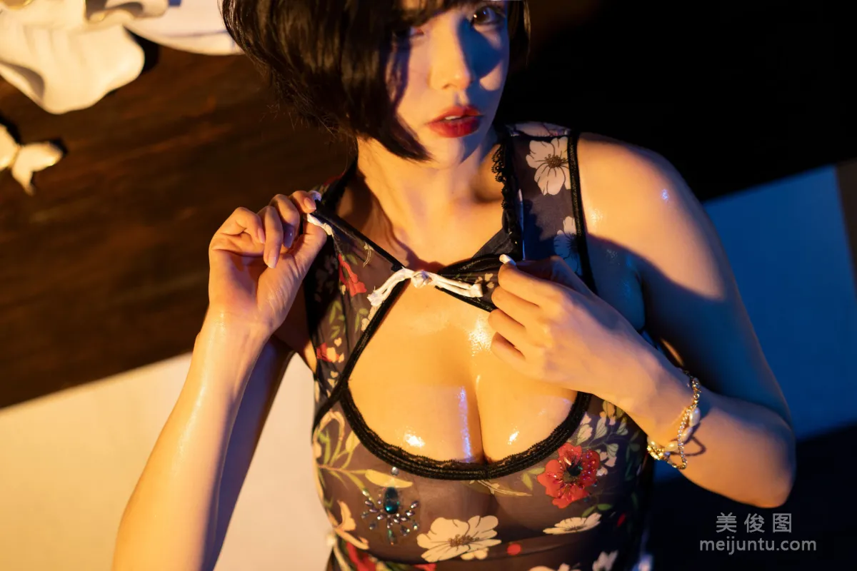 [網紅COSER] 秋和柯基(夏小秋秋秋) - 暖香濃 22