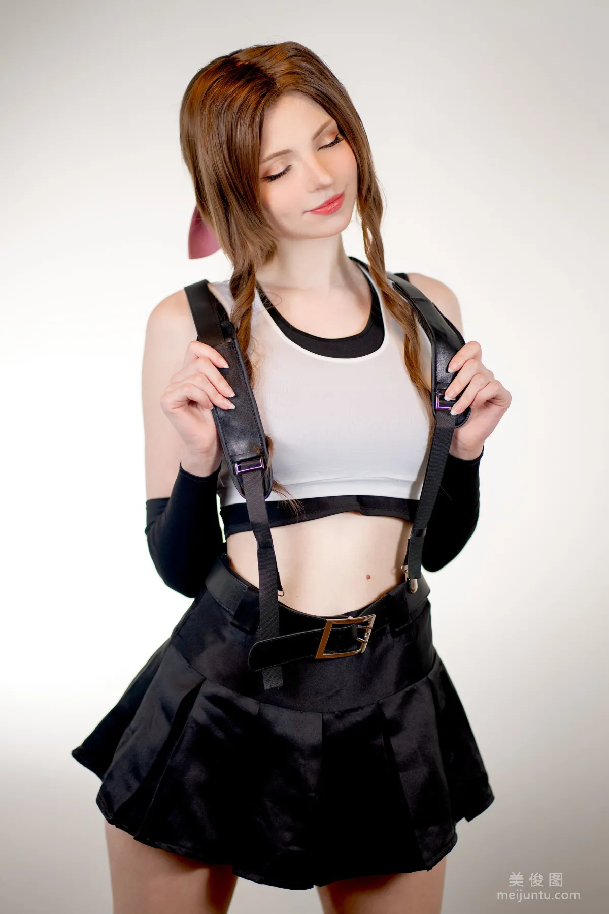 [Web Idols Coser] Peach milky, Aerith Tifa Swap photo 5