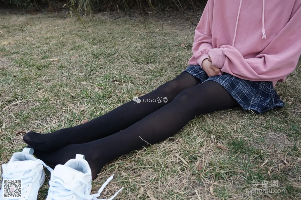 [丝意SIEE] No.061 楠楠 《中厚黑丝》 写真集18