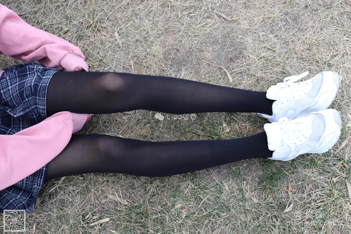 [丝意SIEE] No.061 楠楠 《中厚黑丝》 写真集57