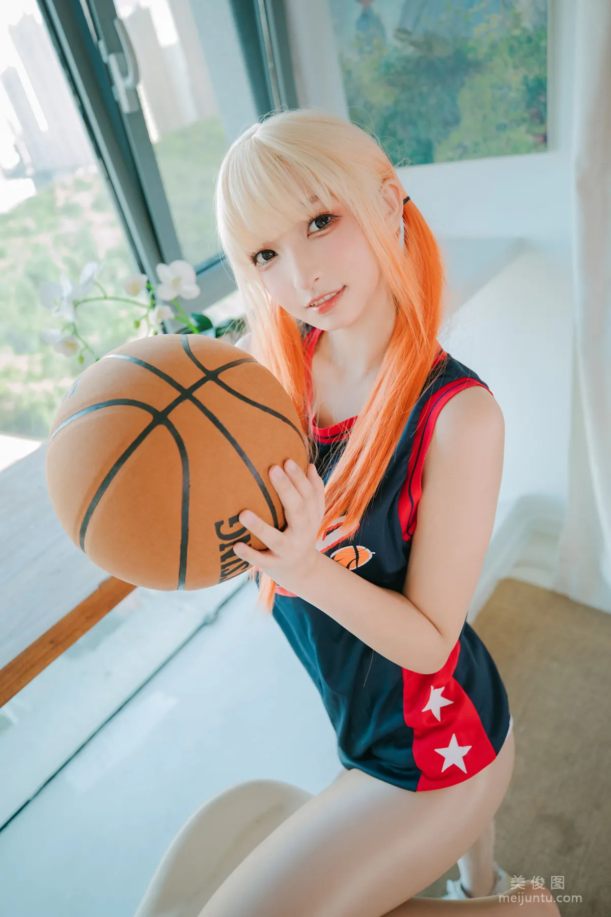 [网红COSER] 萝莉神楽板真冬 之 拉拉队少女150