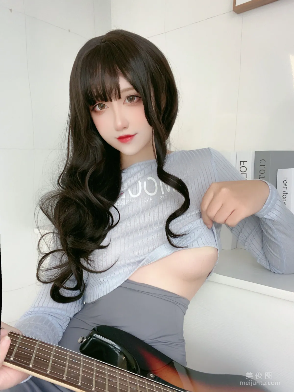 Jiuqu Jean: Web Idols photo 3