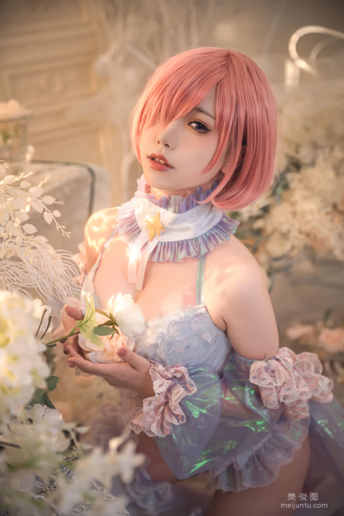 Yibei Yibei: Web Idols photo 6