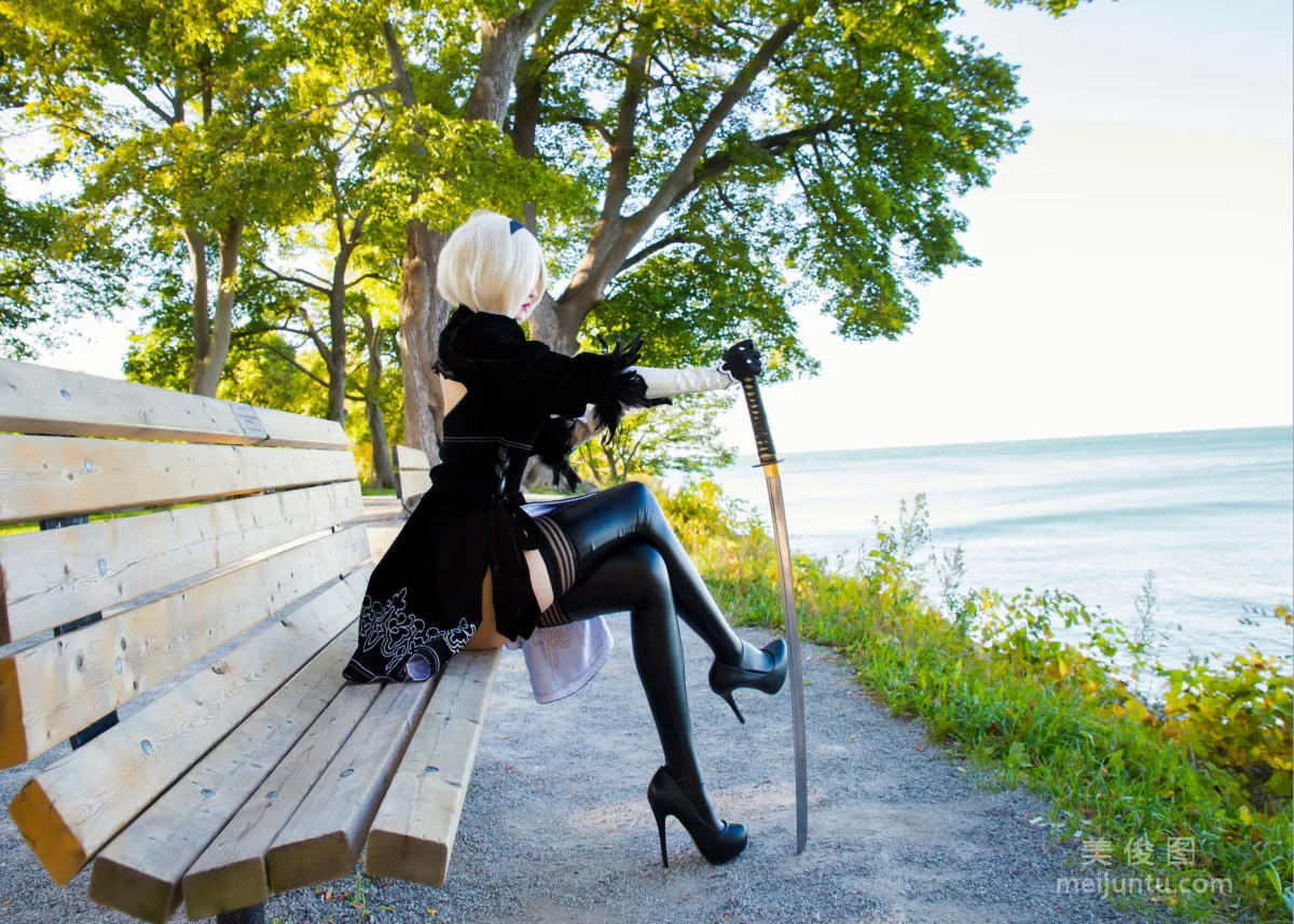 [网红COSER] MisswarmJ - Bonus 2B5