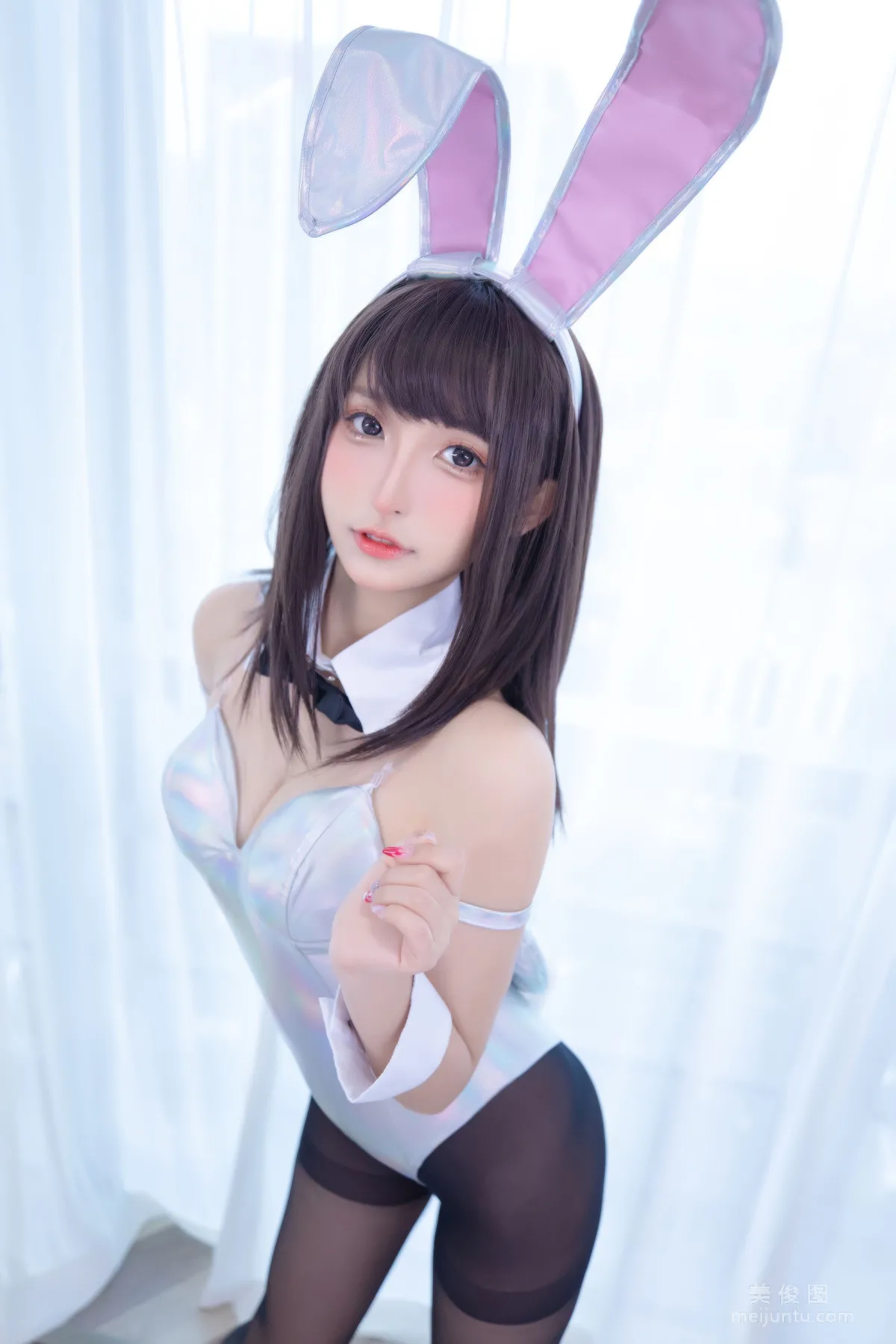 [網紅COSER] 蘿莉神楽闆真冬之バニーバブル 3